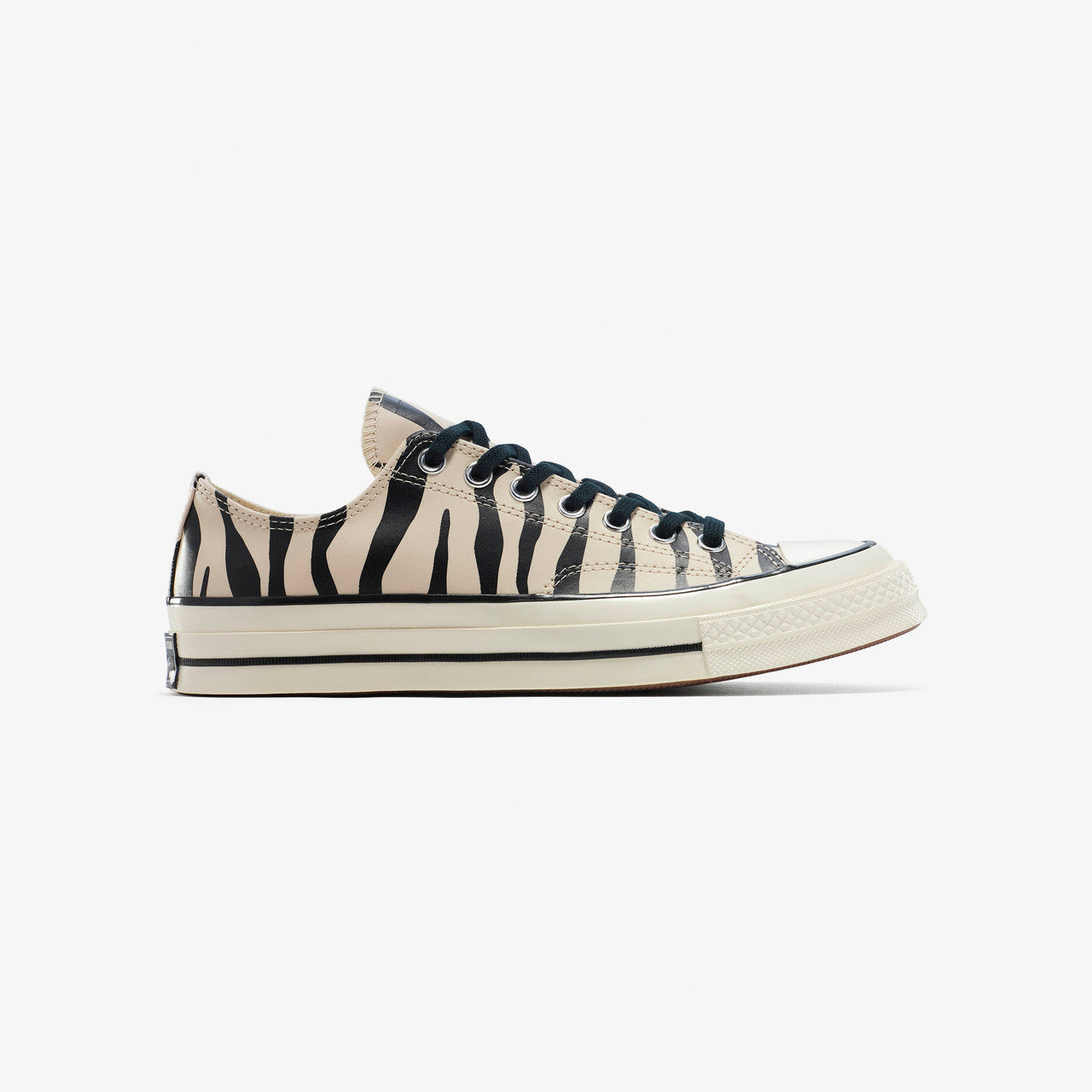 Chuck 70 Glow-In-The-Dark Zebra Print | A13438C