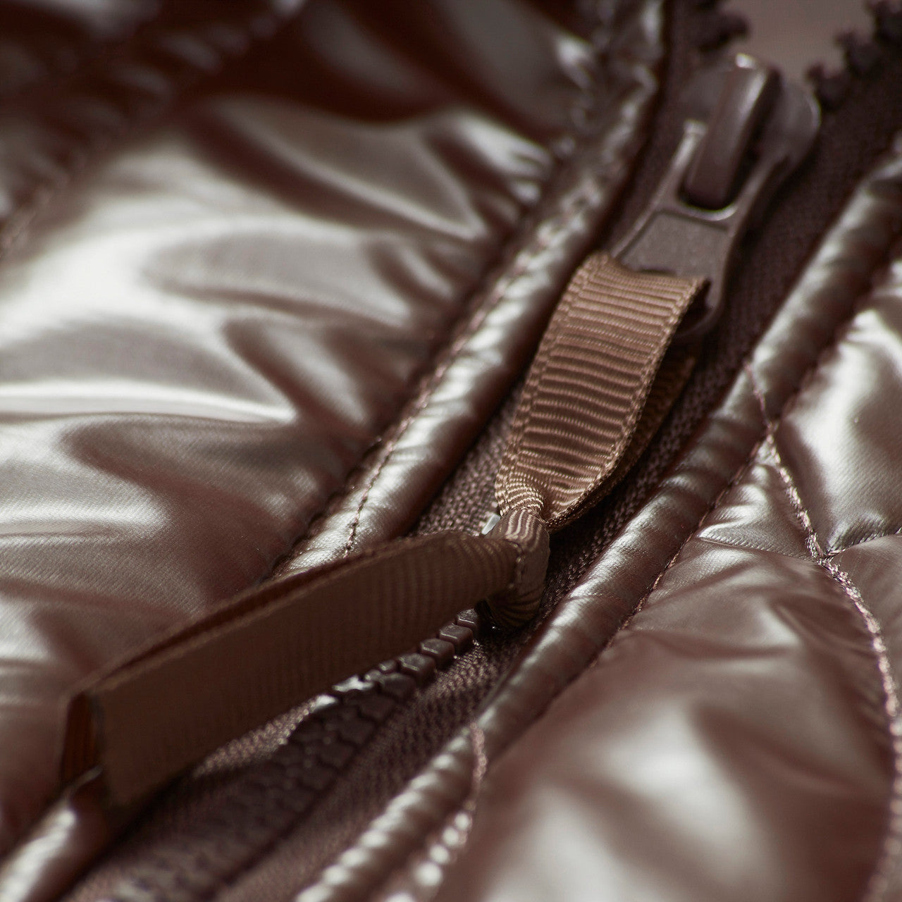 Mario Unisex Vest | E5-BROWN