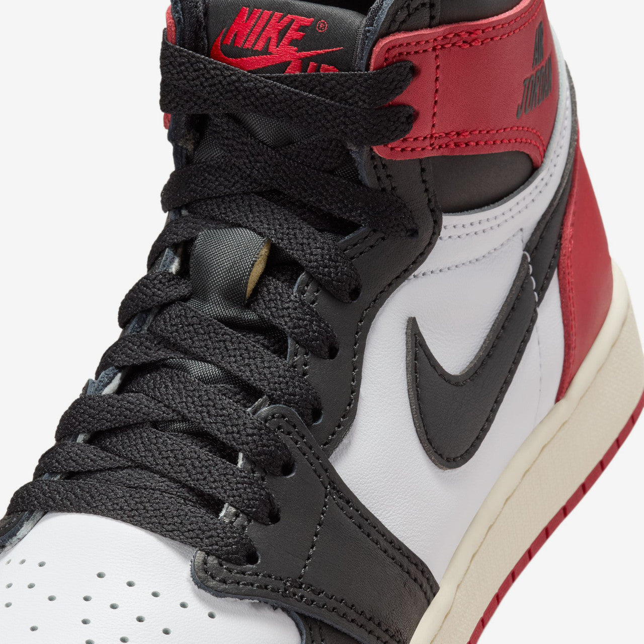 Air Jordan 1 High OG (GS) | FD1437-106
