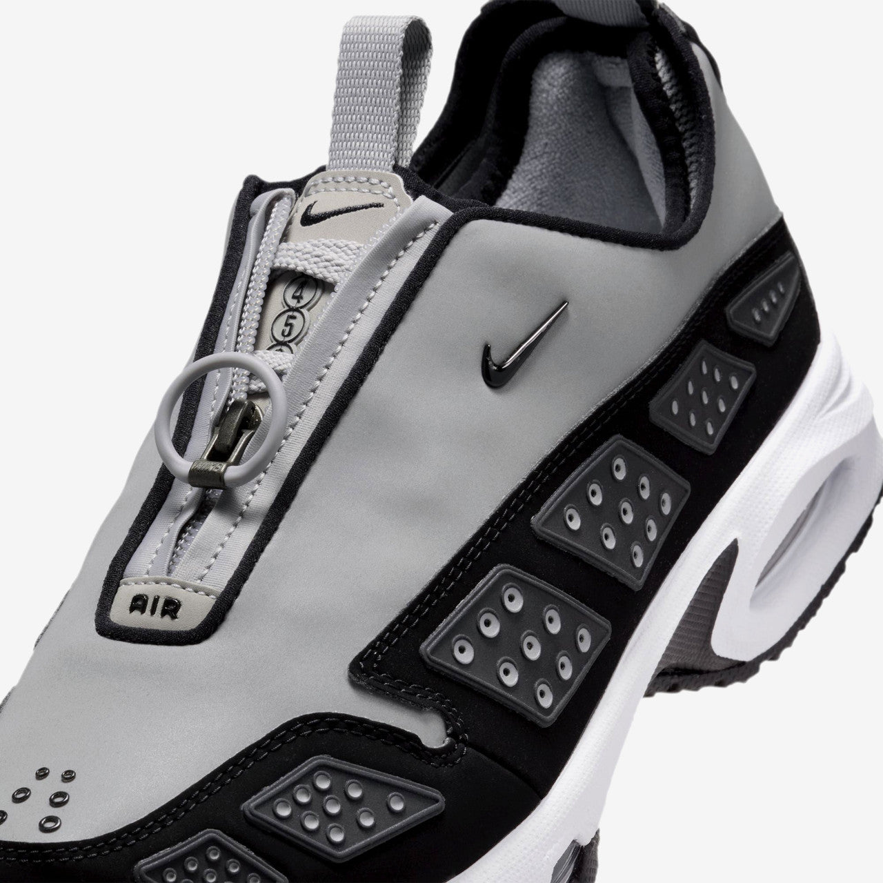 Wmns Air Max SNDR | HF1199-001