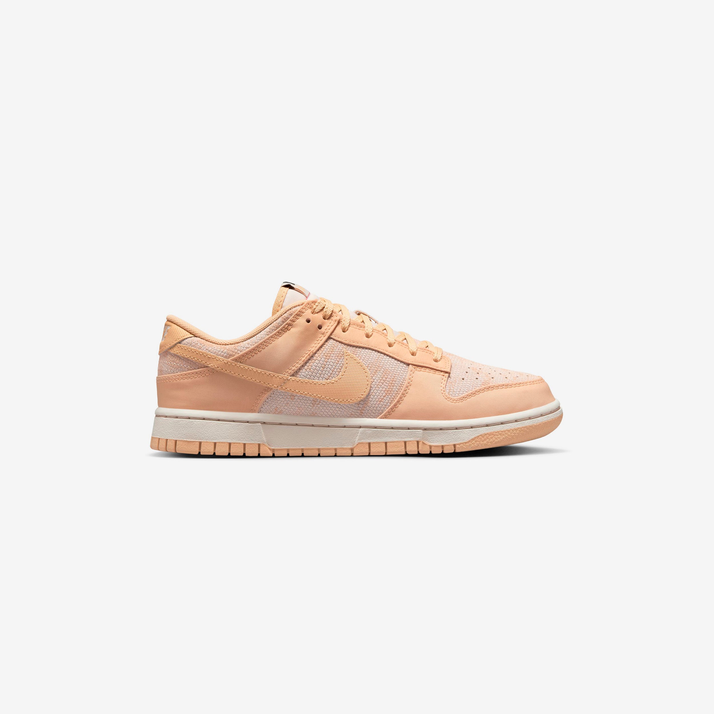 Wmns Dunk Low