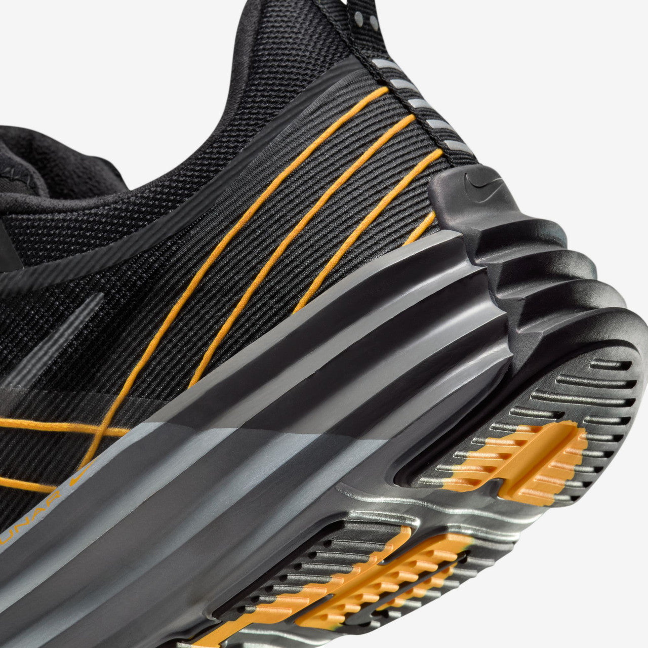 Lunar Roam | HM0713-003