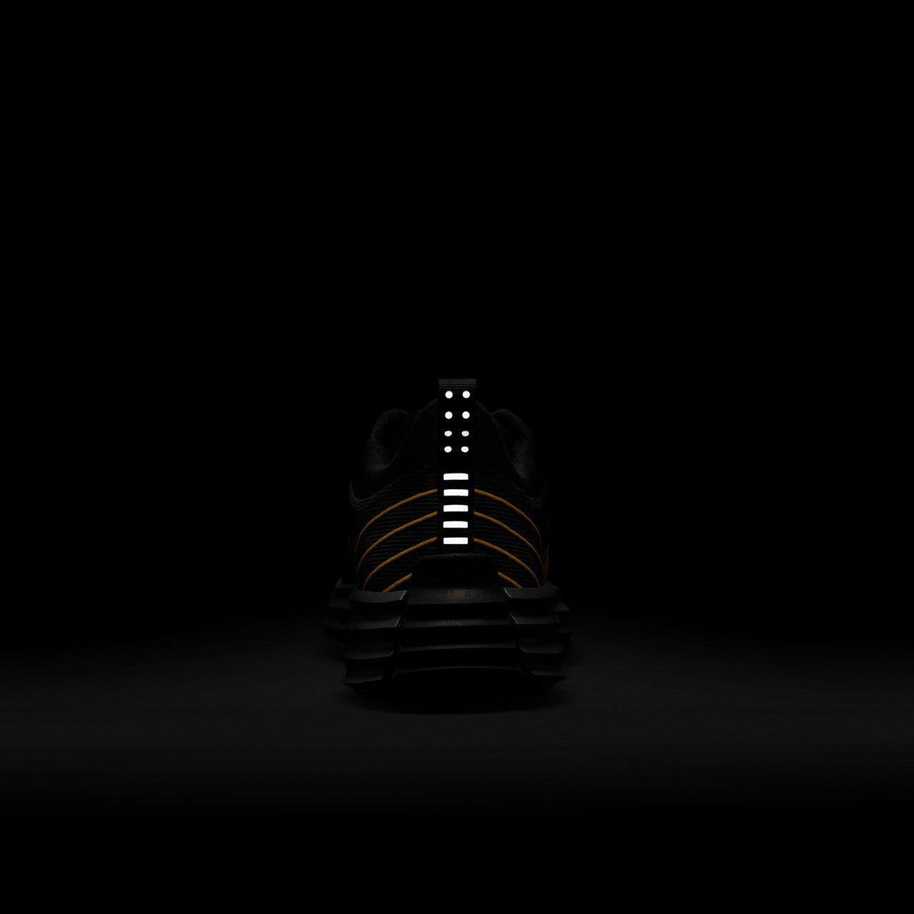 Lunar Roam | HM0713-003