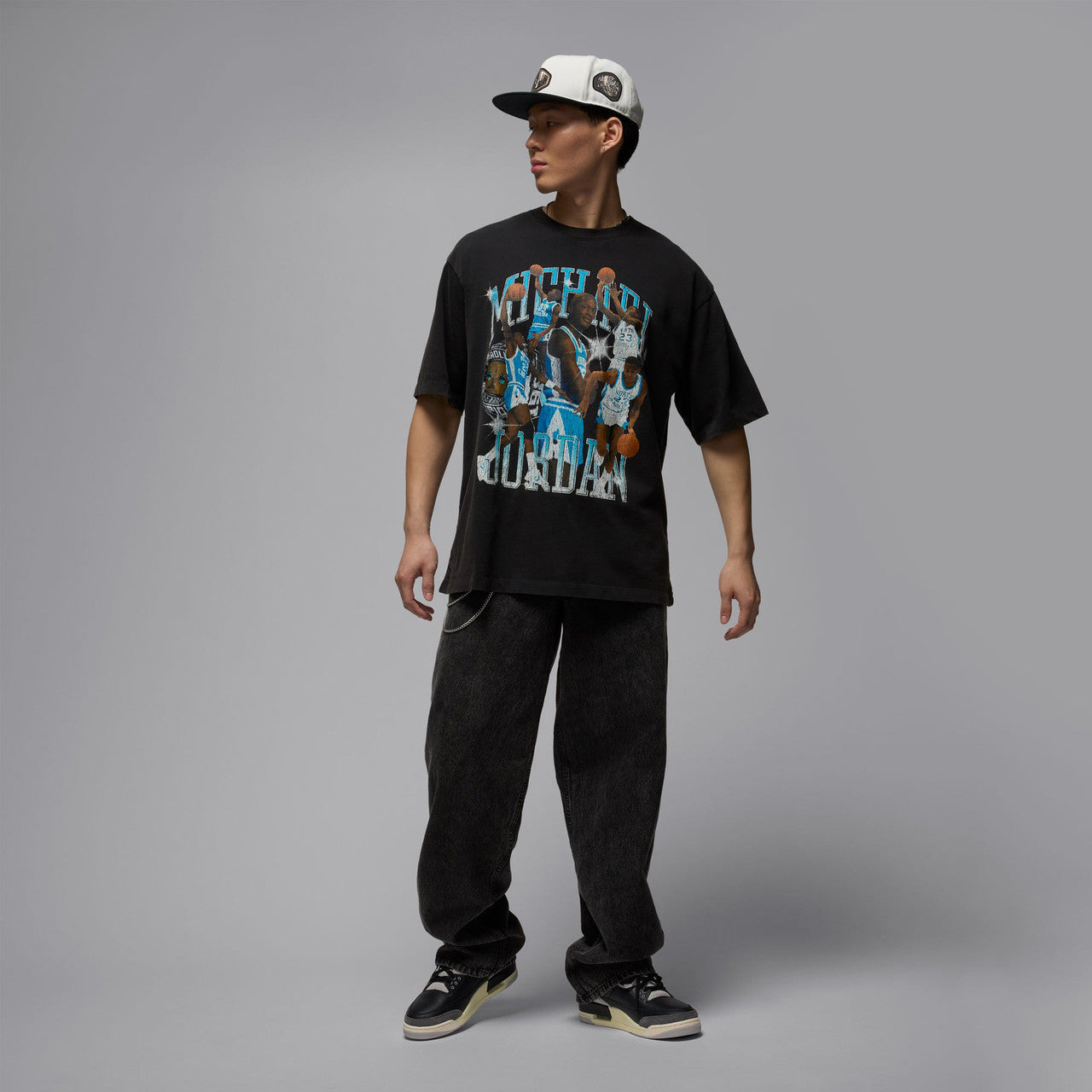 Unc Graphics Tee | HQ8940-010