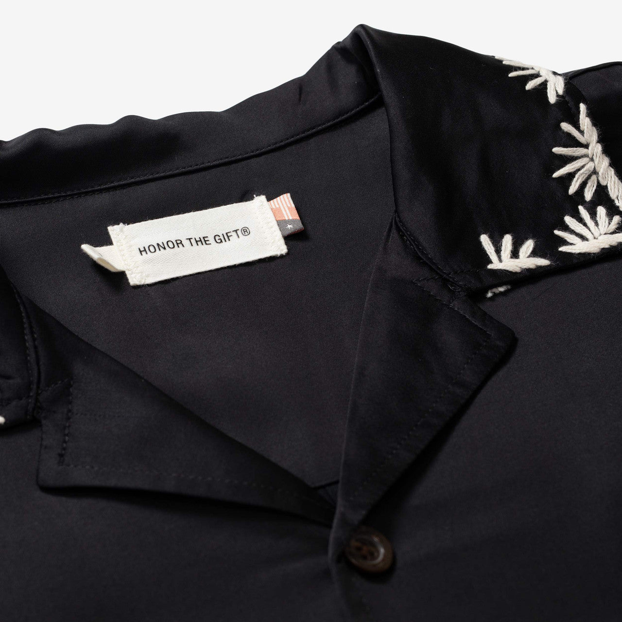 Palm Stitch Long Sleeve Button Up | HTG240330-BLA