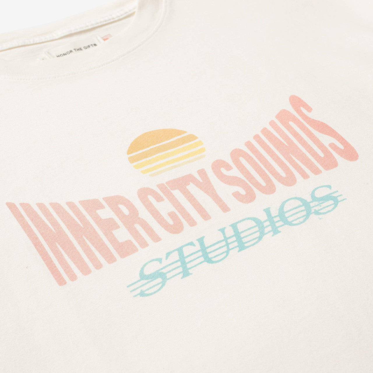 Inner City Sounds Tee | HTG240392-CRE