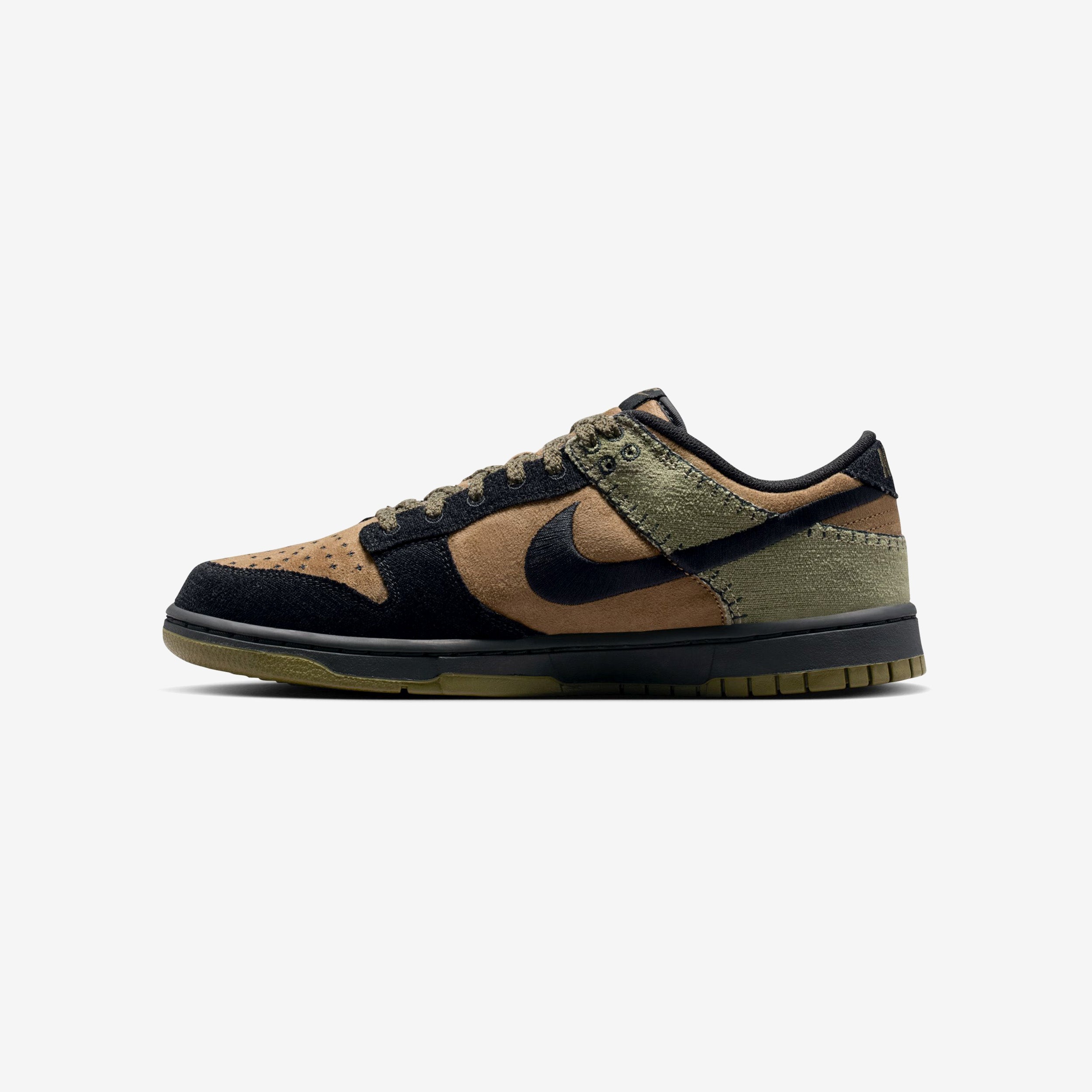Dunk Low Retro SE