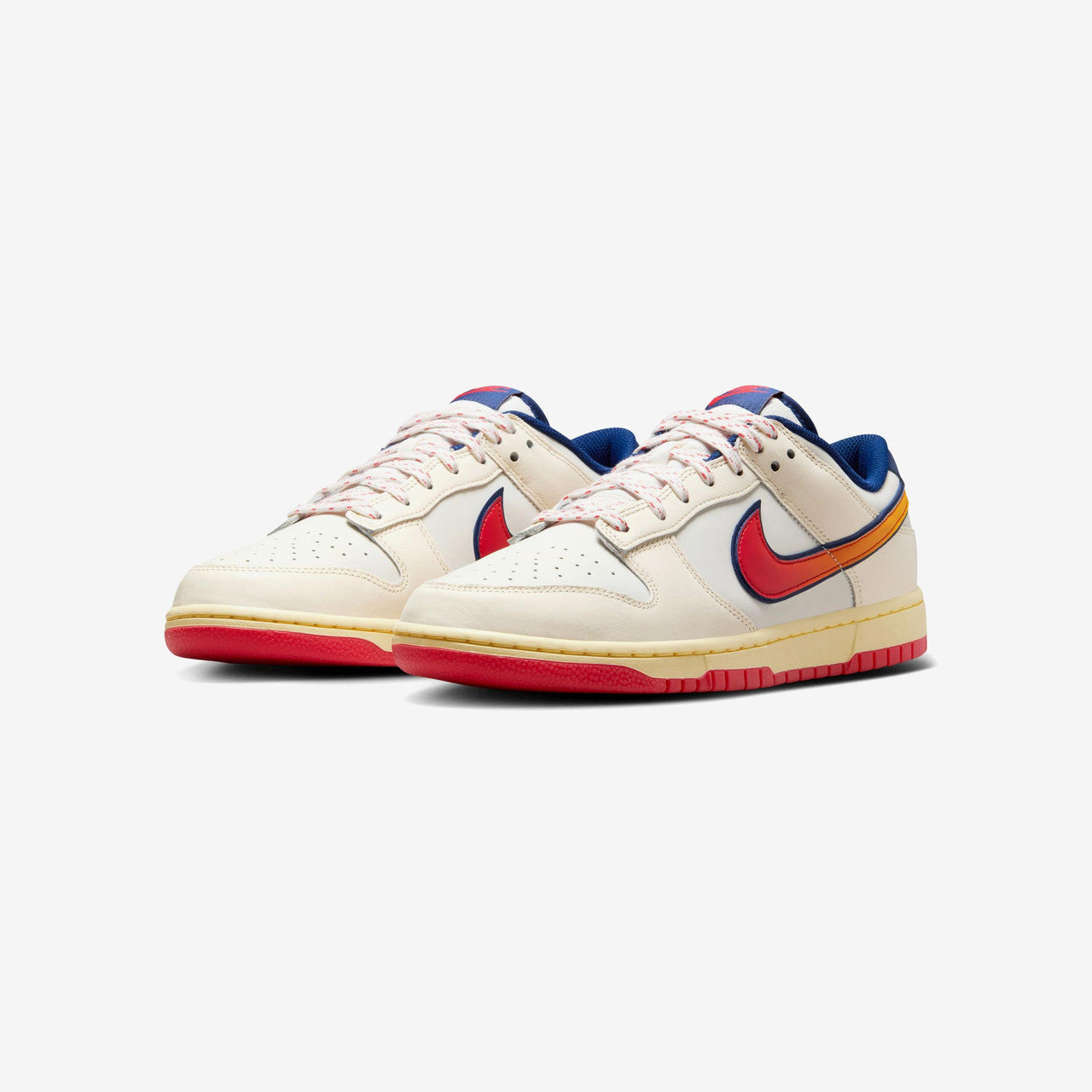 Dunk Low Retro SE | HV5749-110