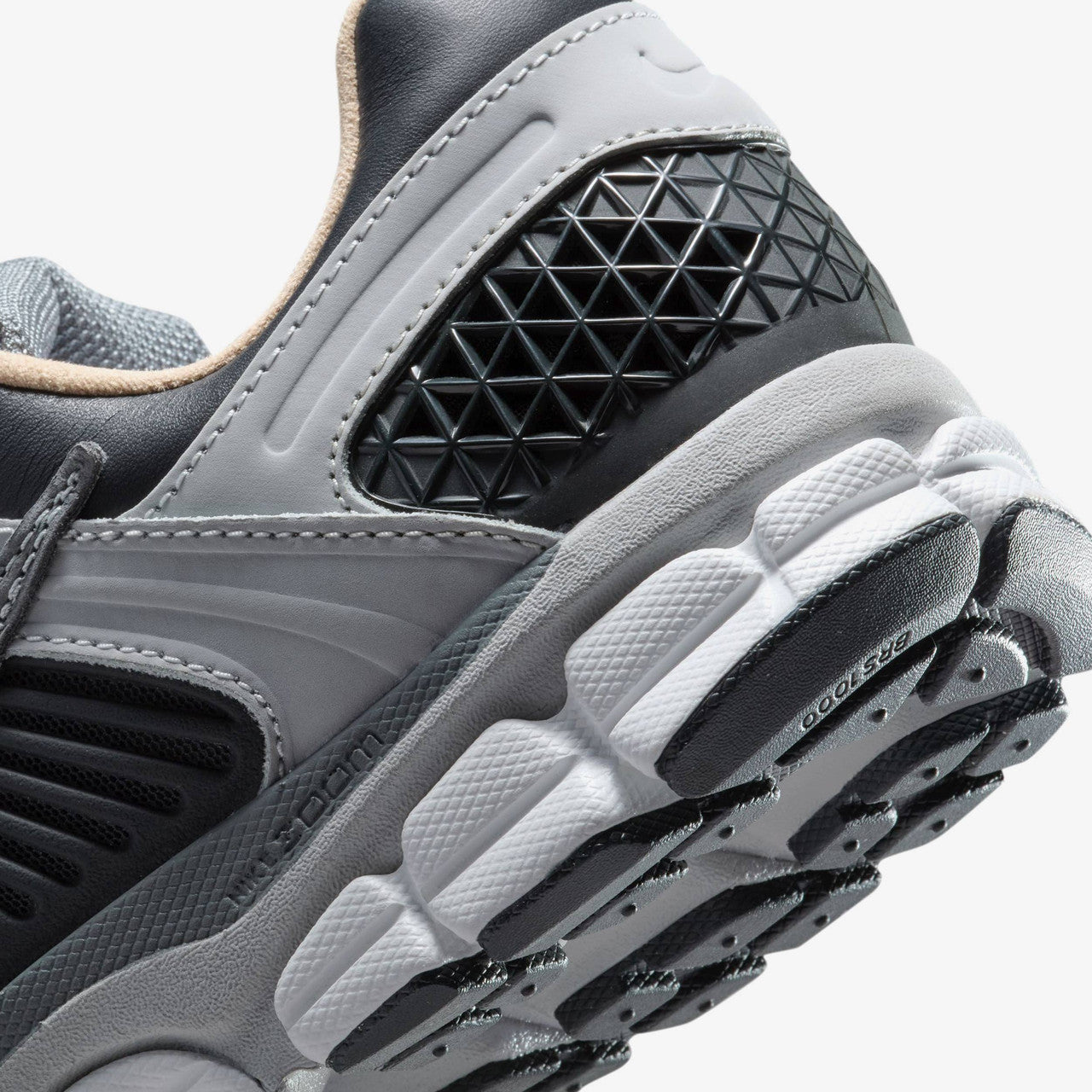 Zoom Vomero 5 | HV5982-001