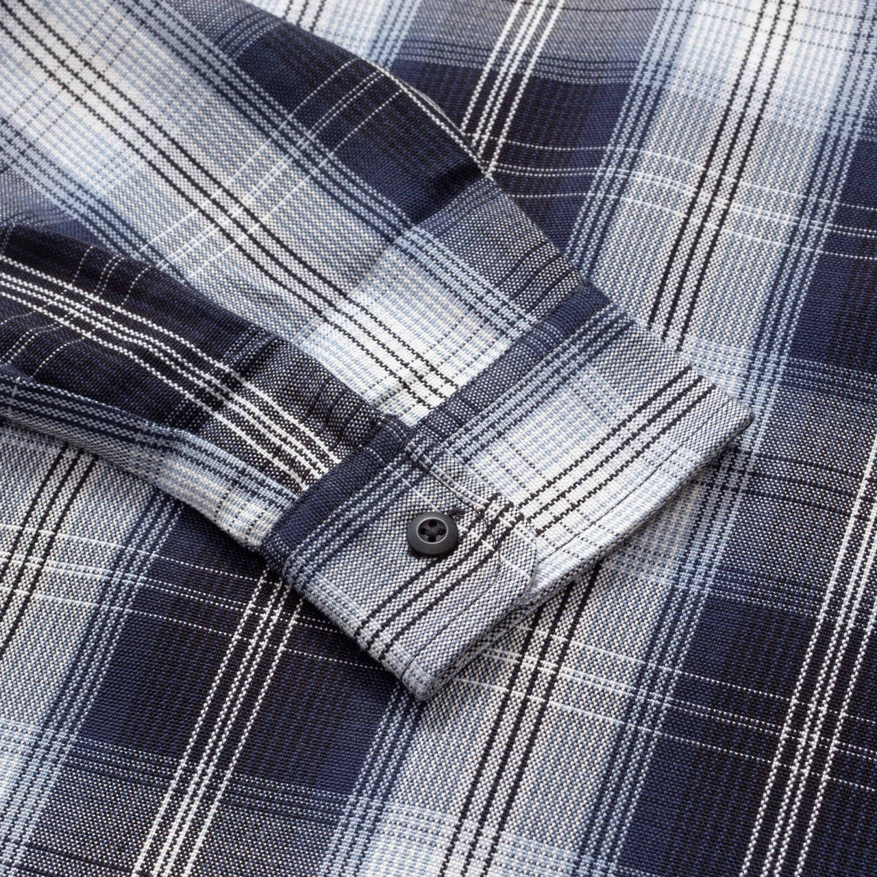 Long Sleeve Blanton Shirt | I034379.2MCXX