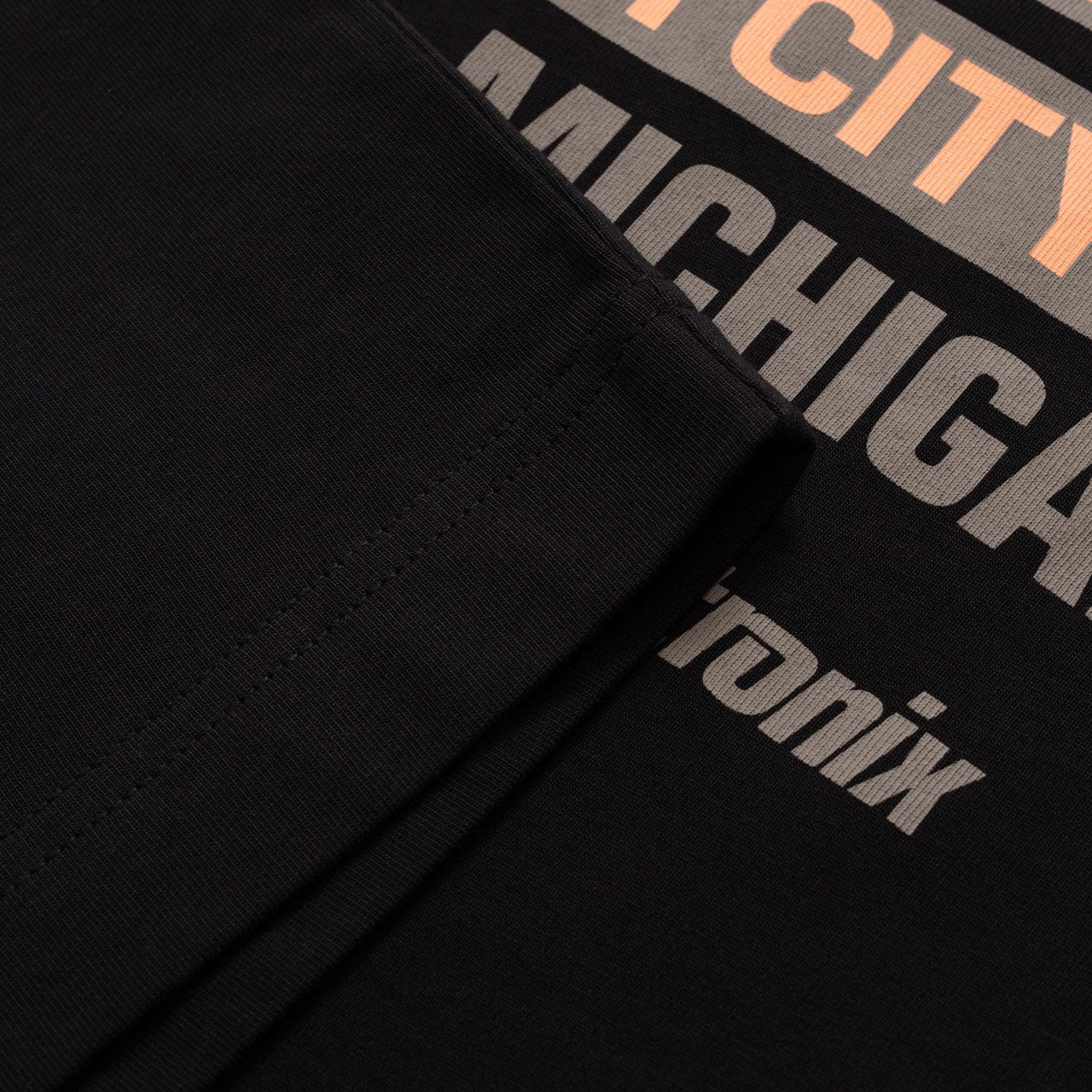 Short Sleeve Harttronix T-Shirt | I034395.89XX