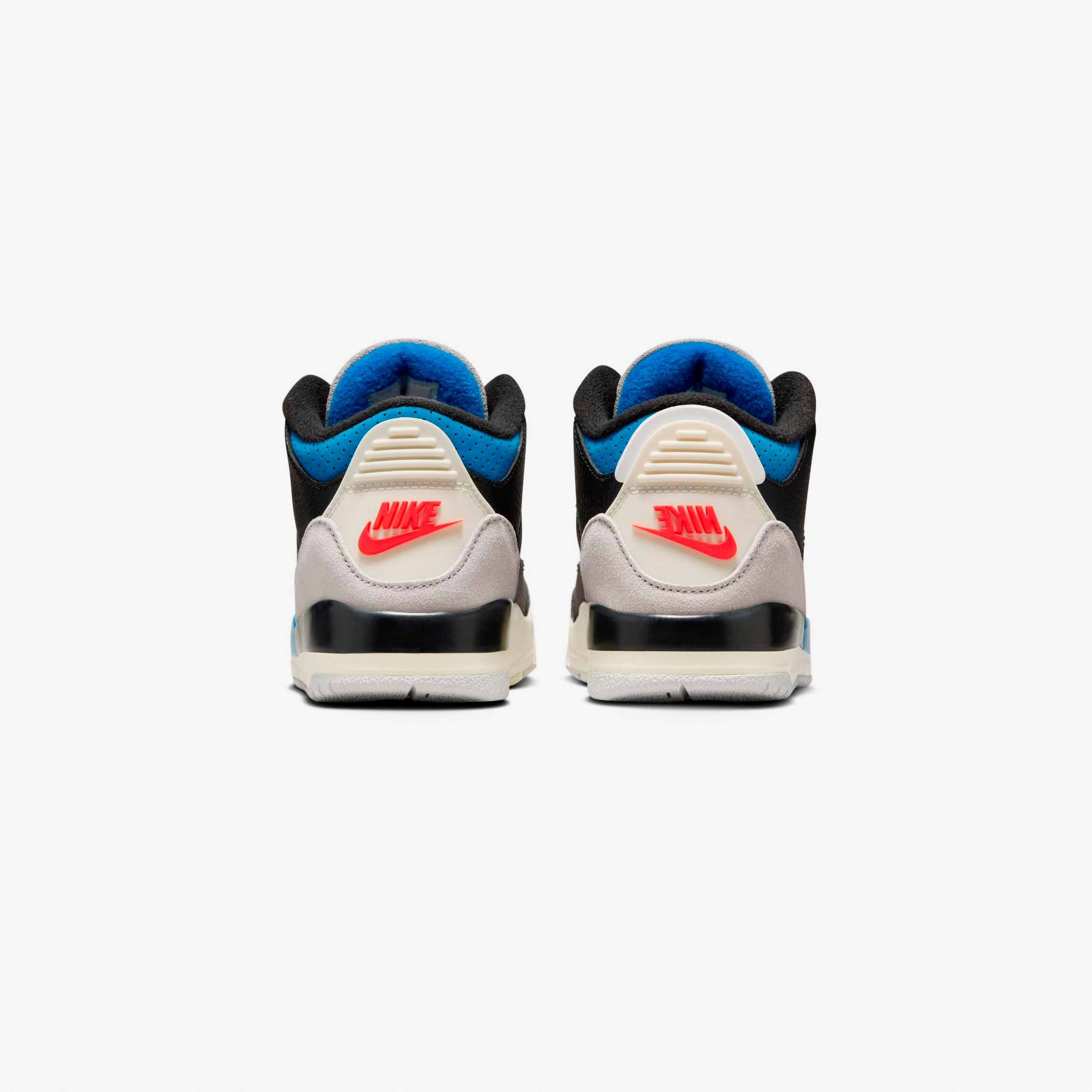 Air Jordan 3 Retro OG (PS)