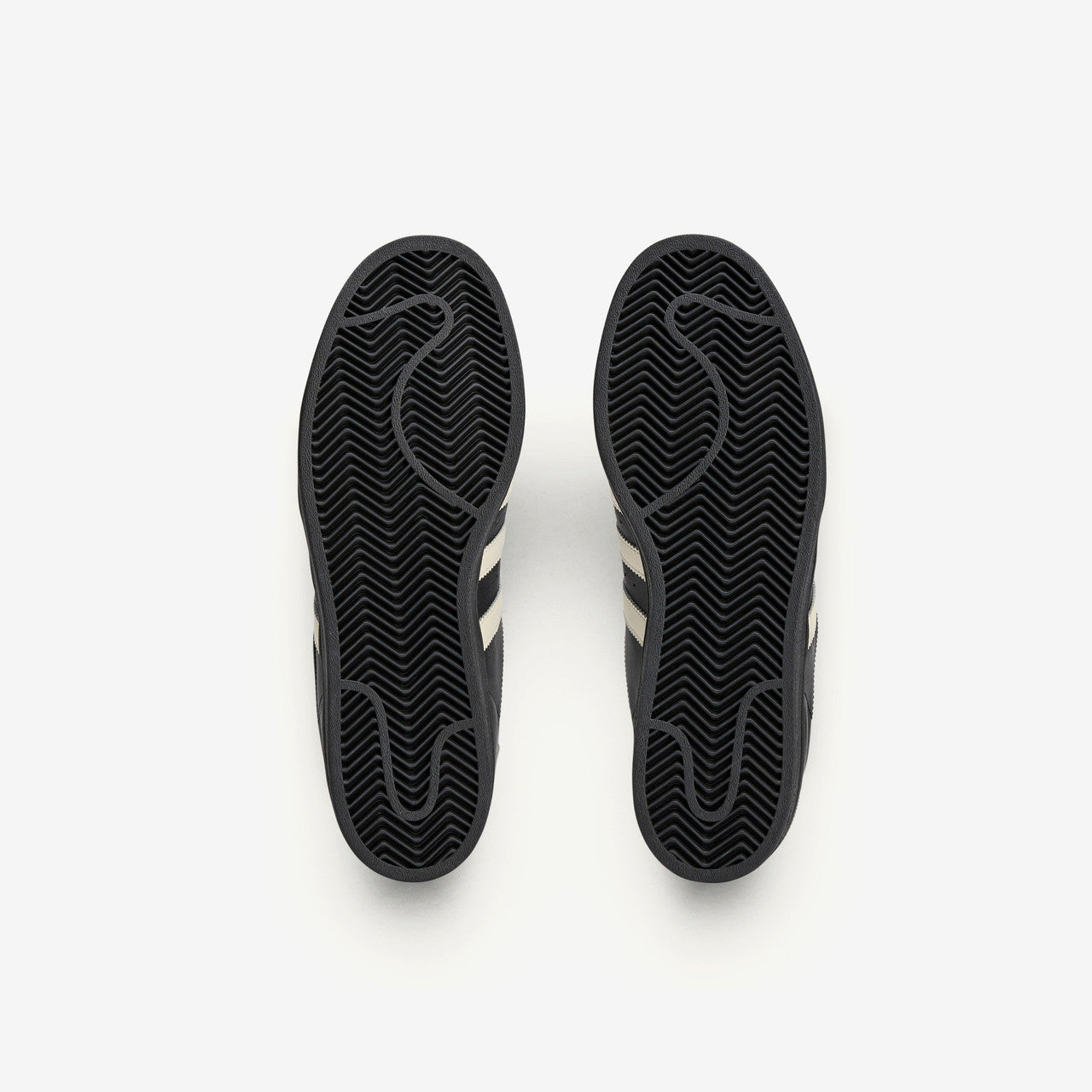 Wmns Superfinger Superstar x Avavav | JP7141