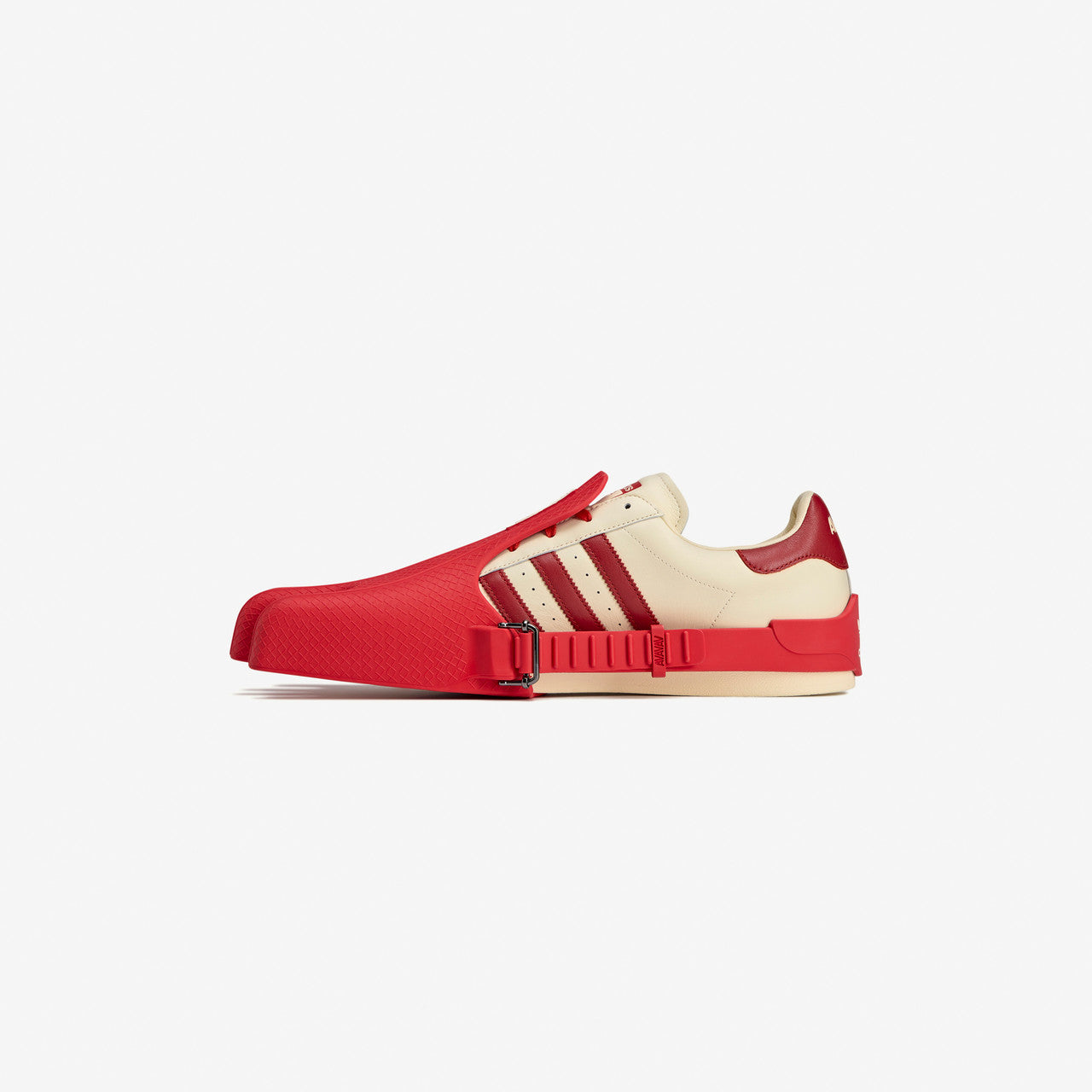 Wmns Superfinger Superstar x Avavav | JP7142