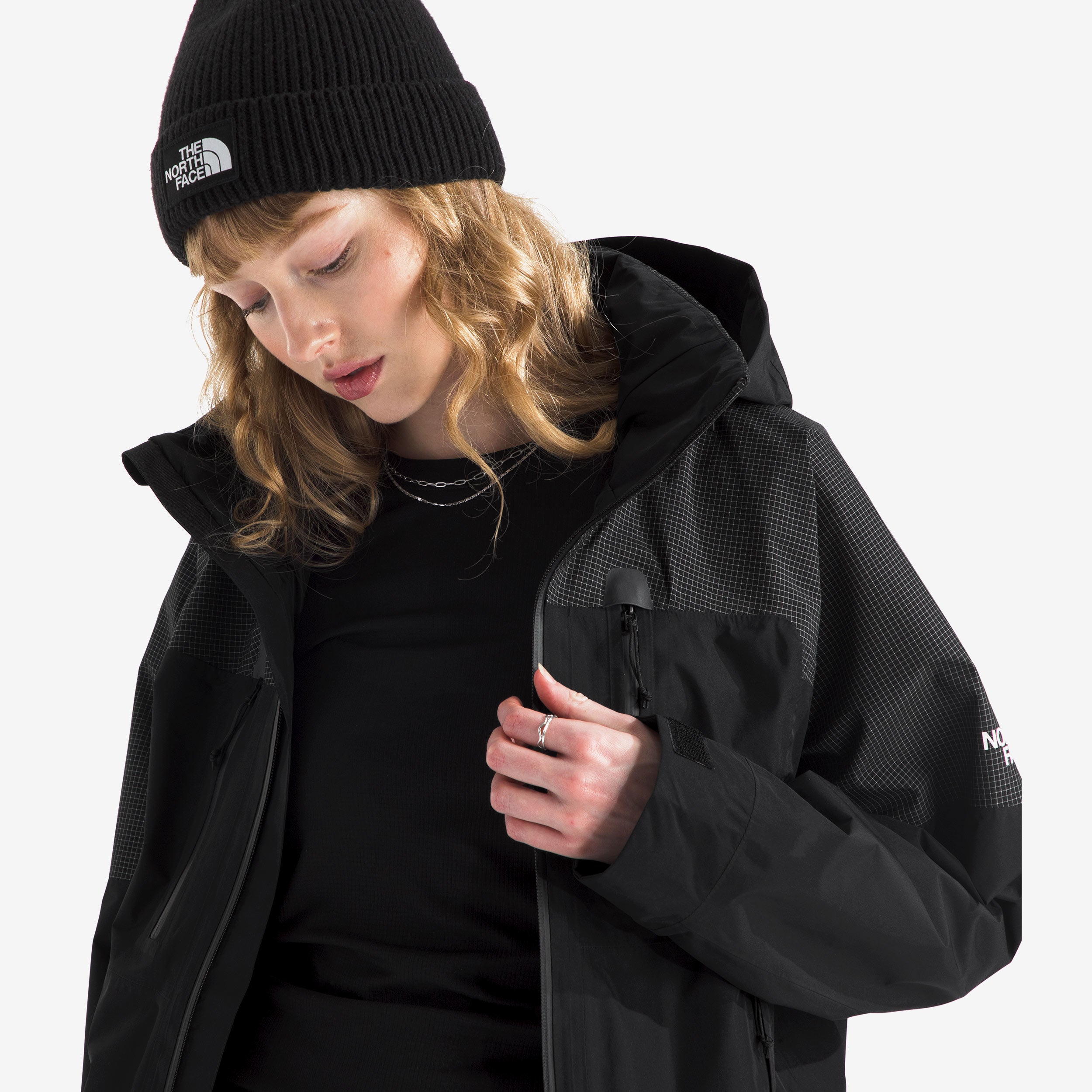 Wmns TNF EG Devils Thumb GTX Jacket