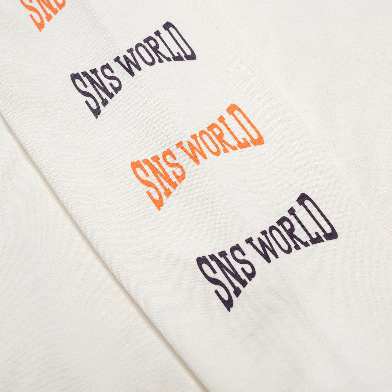 Squeeze Long Sleeve Tee | SNS-1157-0200