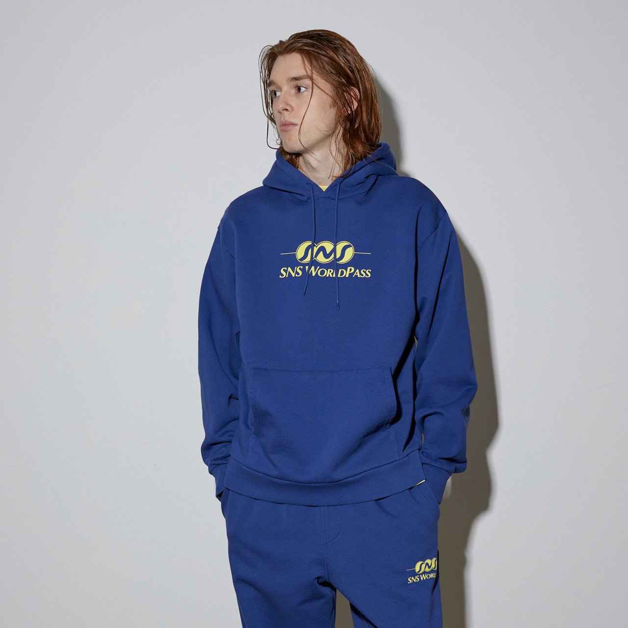 World Pass Hood | SNS-1298-0300