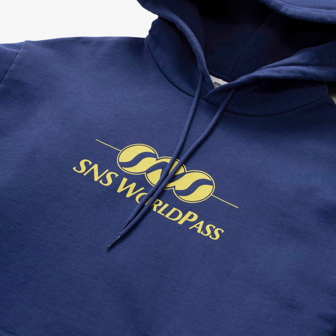 World Pass Hood | SNS-1298-0300