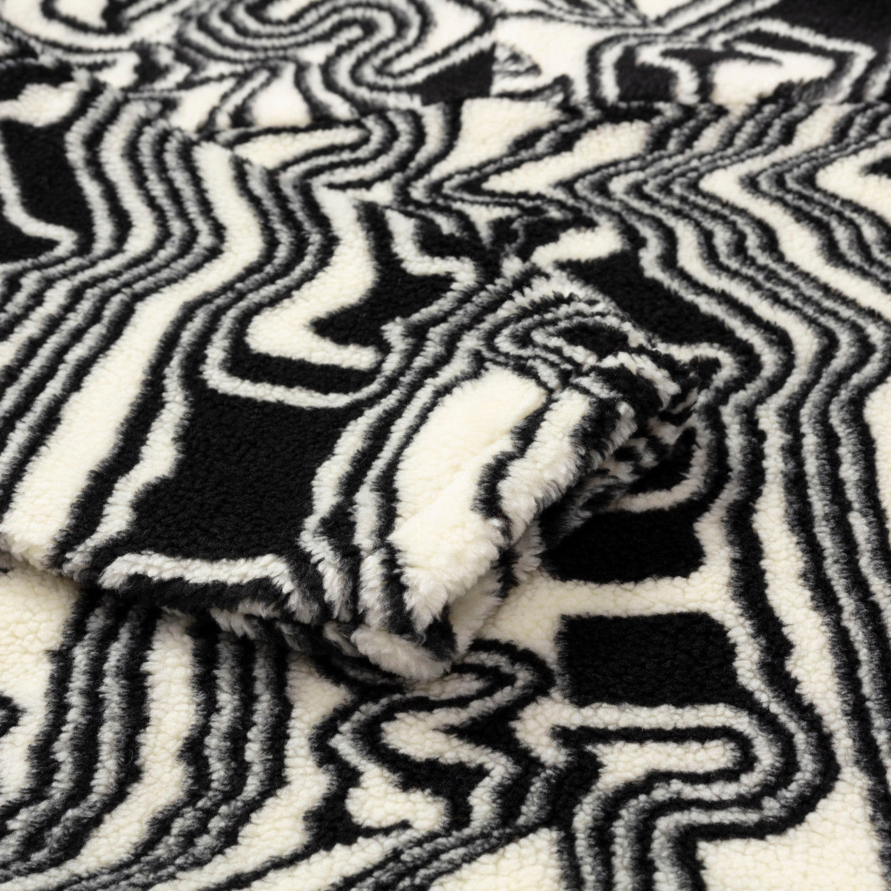 Distorted Fleece Jacket | SNS-3406-0200