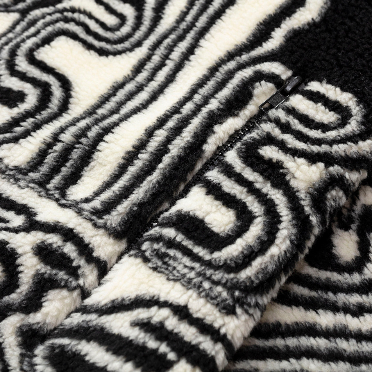 Distorted Fleece Jacket | SNS-3406-0200