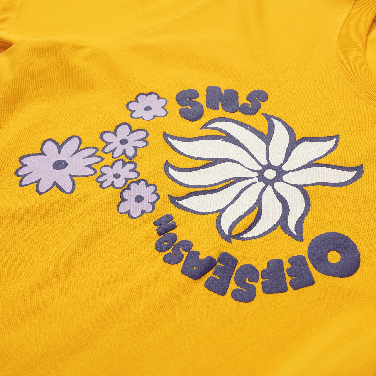 Flower Tee | SNS-3982-2600