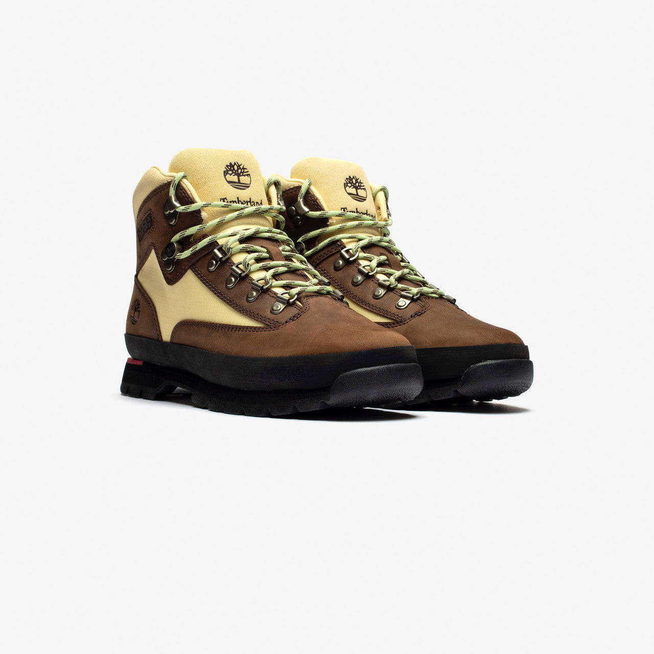 Euro Hiker x SNS | TB0A6F4DW01