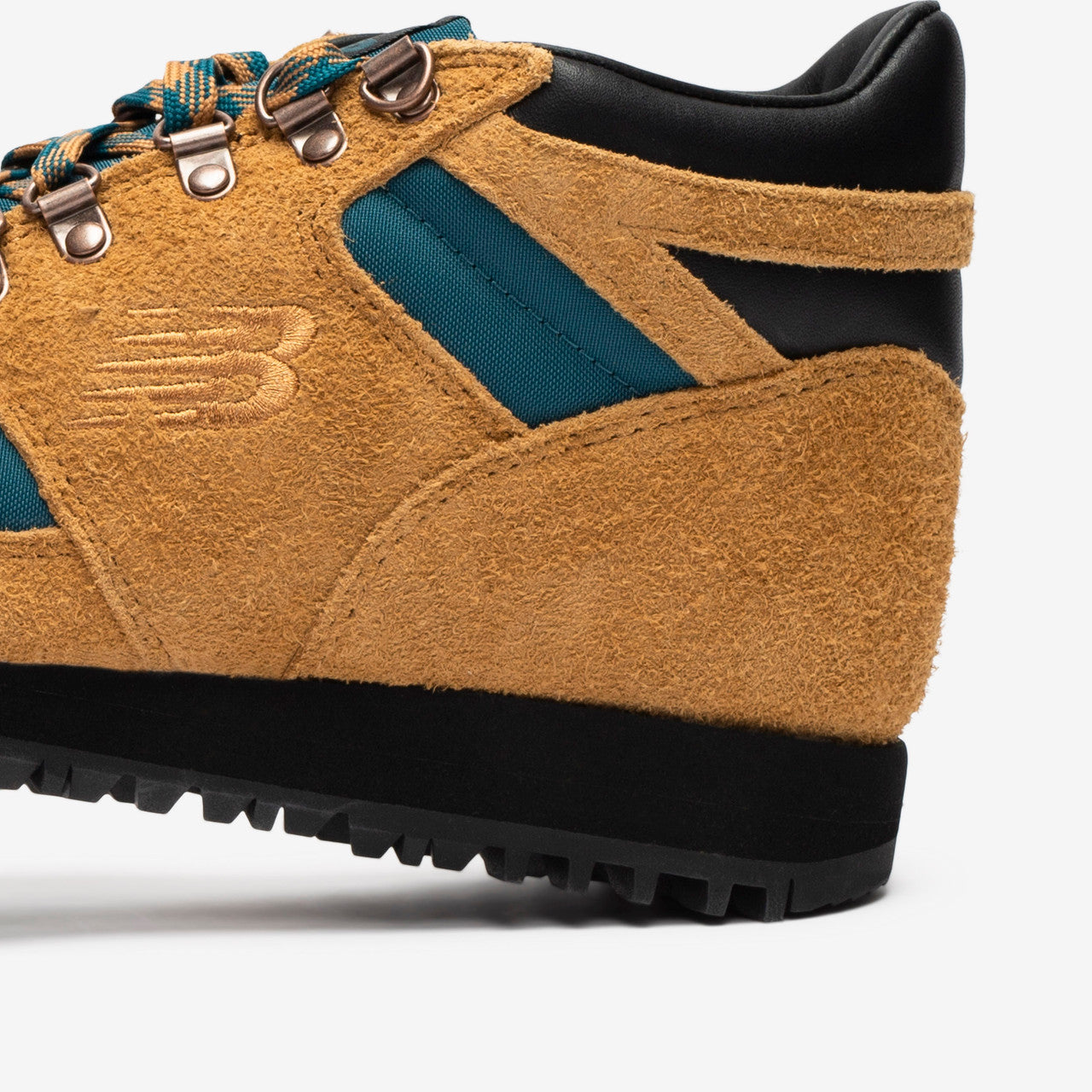 Rainier Boot | URAINAA