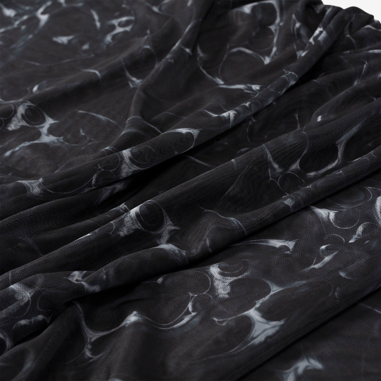 Wmns Printed Mesh Pleated Long Dress | W-131223-SILVER