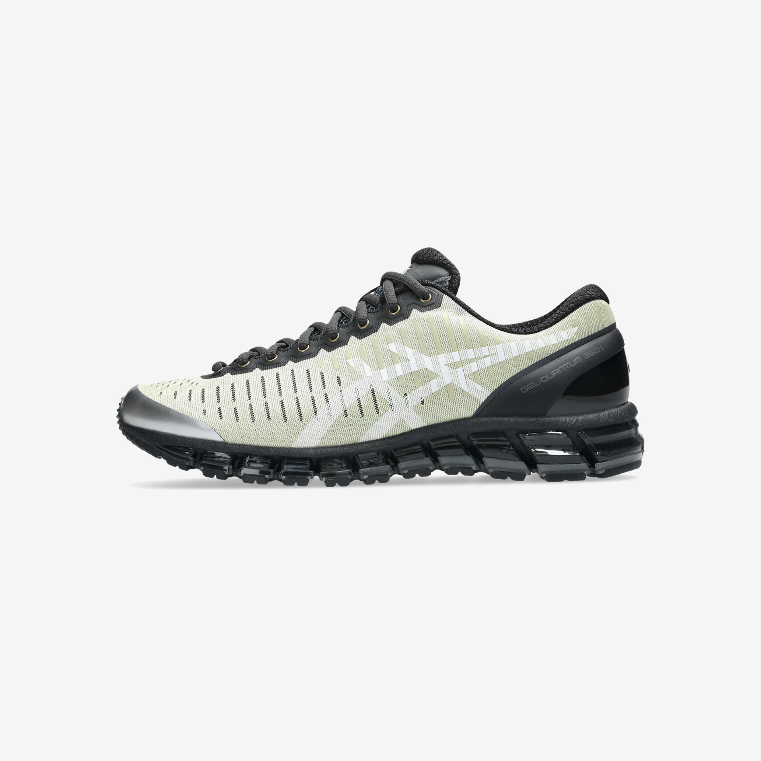 Gel-Quantum 360 I x Above The Clouds