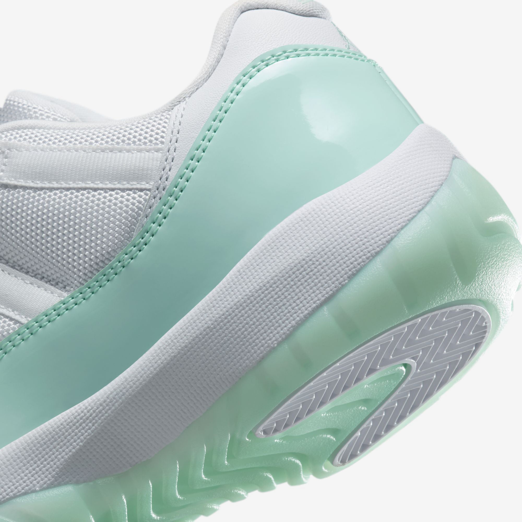 Wmns Air Jordan Retro 11 Low