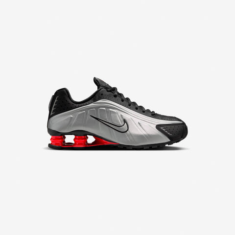 Wmns Shox R4