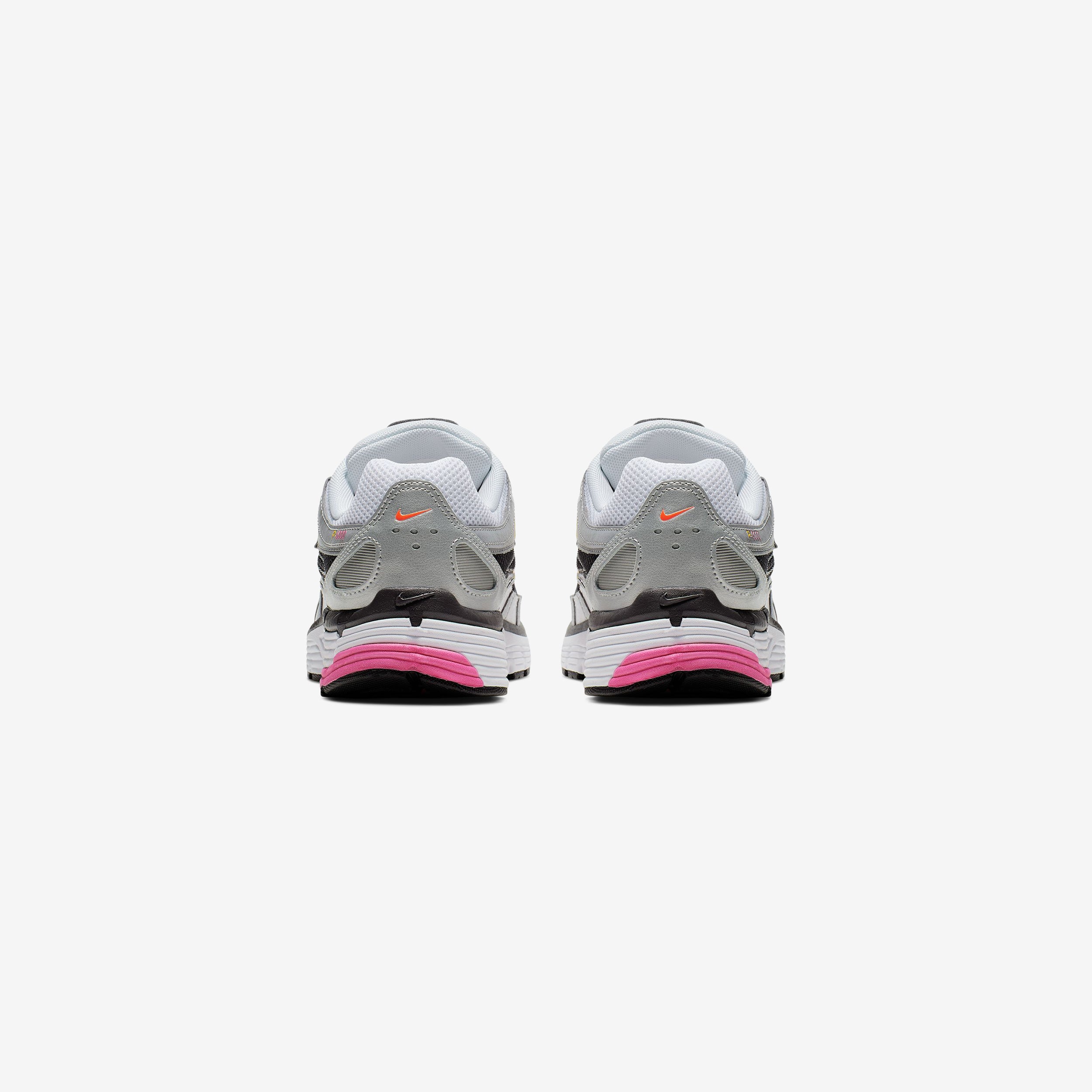Wmns P-6000