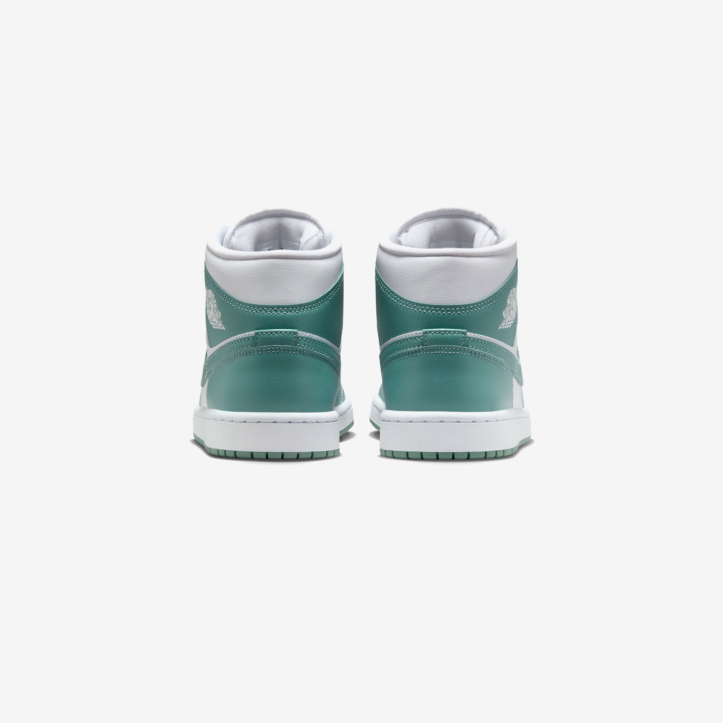 Wmns Air Jordan 1 Mid