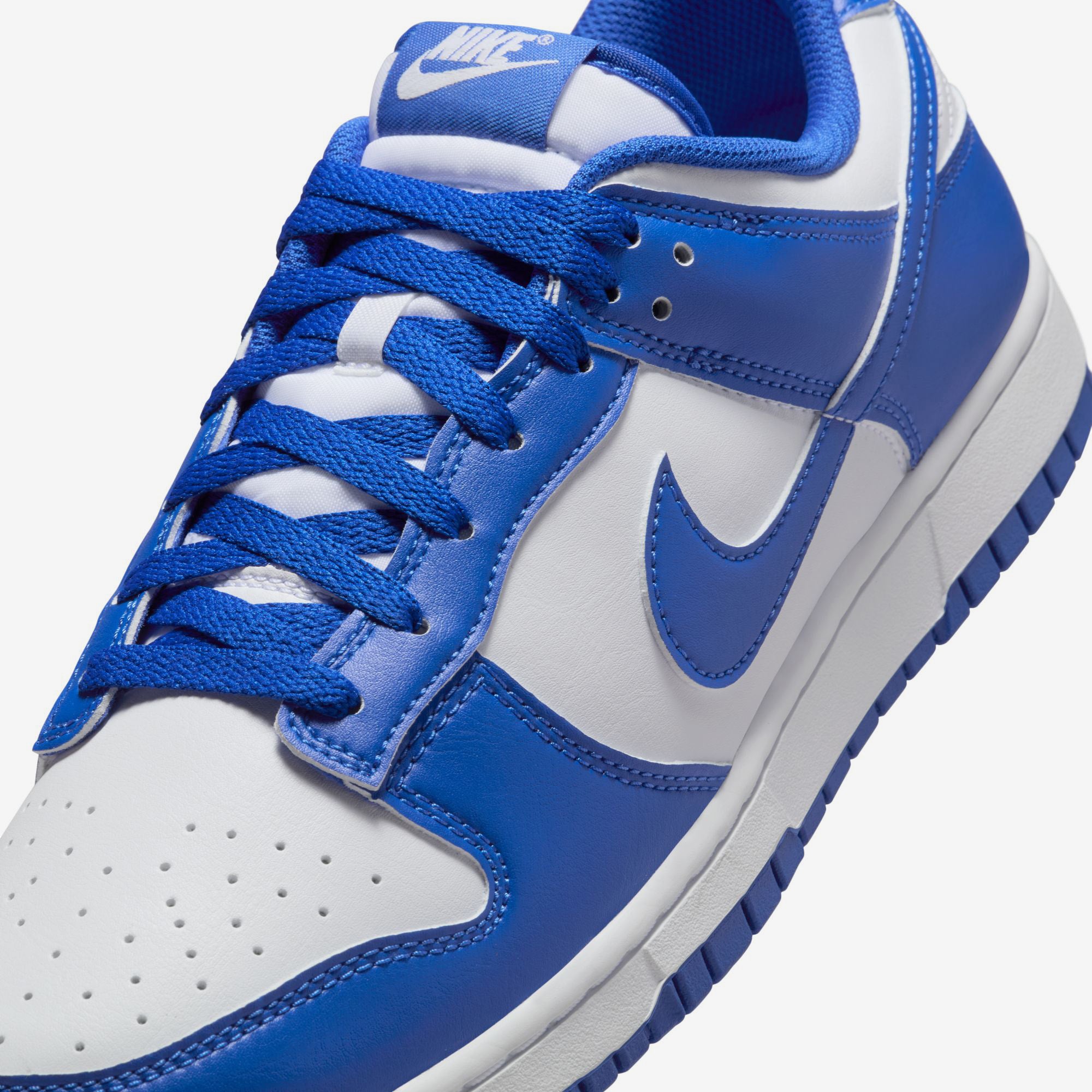 Dunk Low Retro