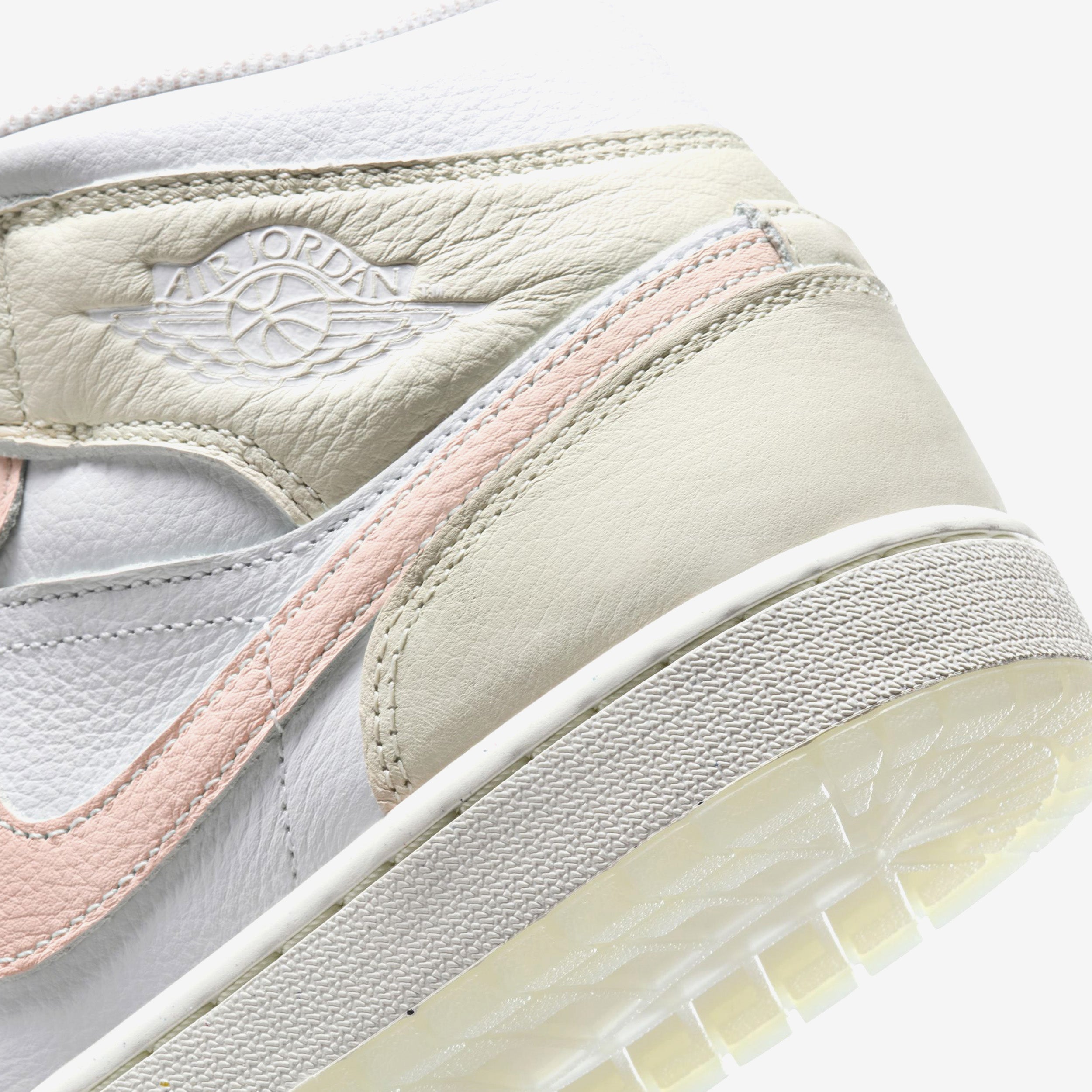 Air Jordan 1 Mid SE
