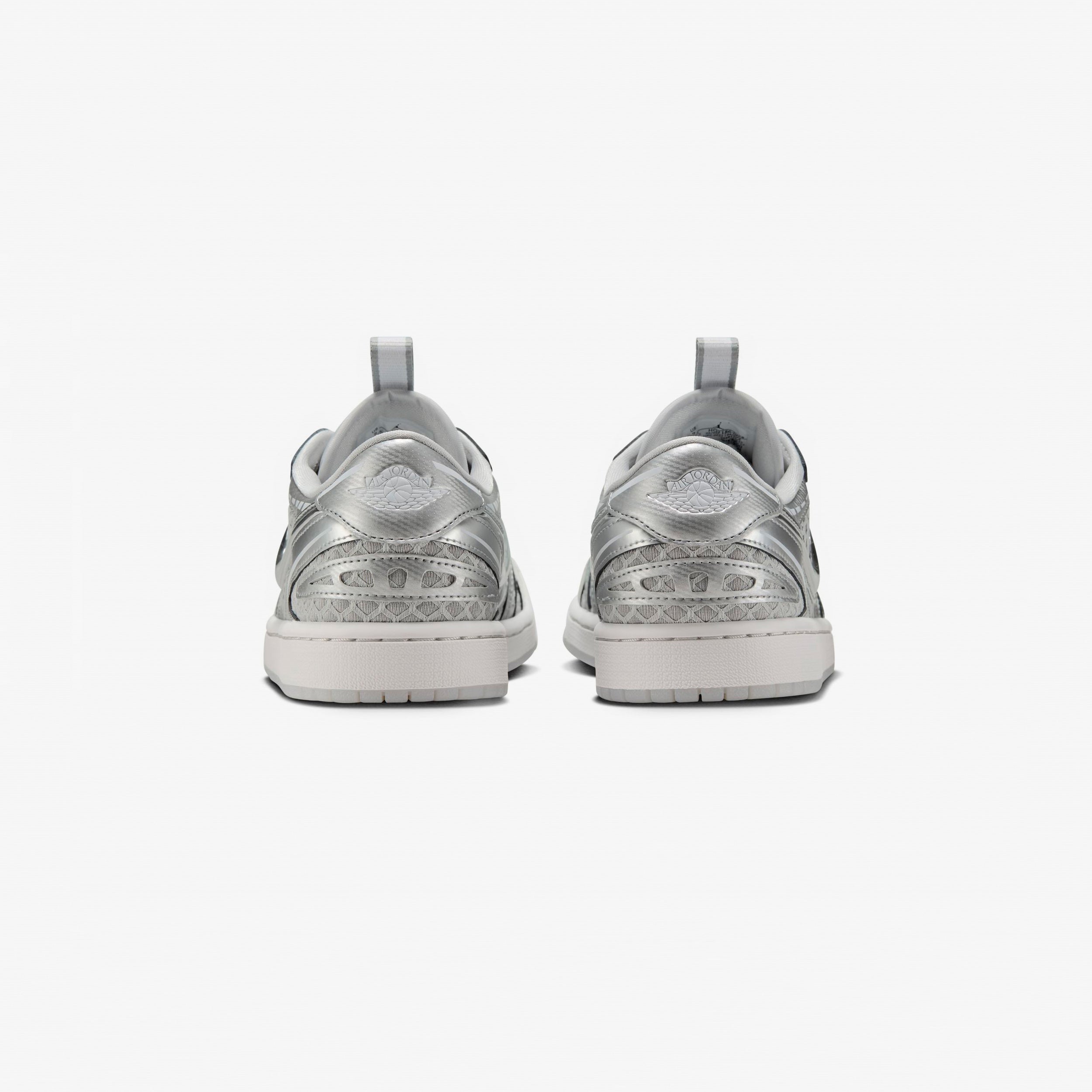 Wmns Air Jordan 1 MM Low