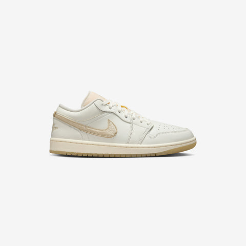 Wmns Air Jordan 1 Low SE