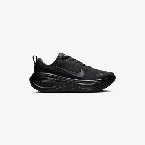 Wmns Vomero Plus