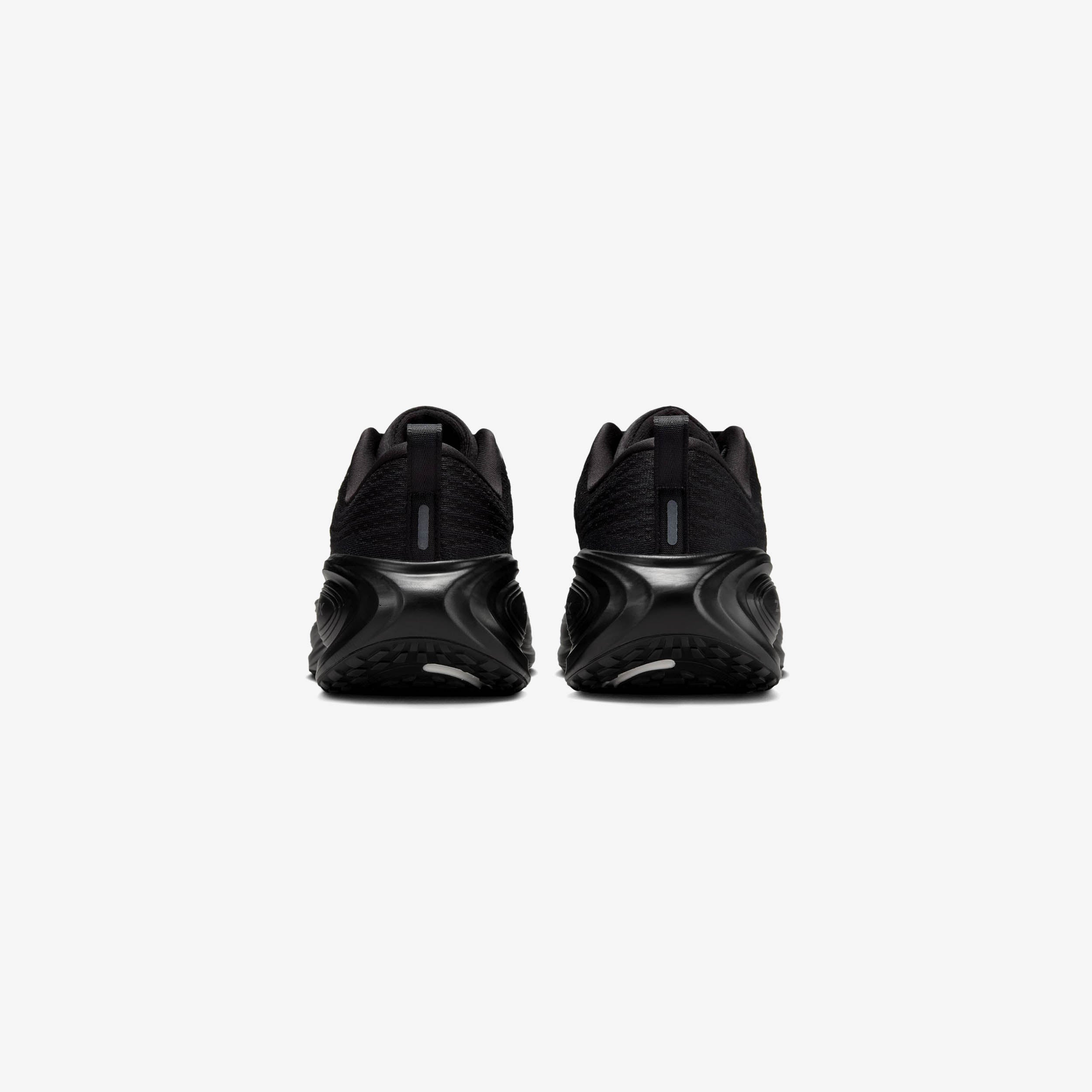 Wmns Vomero Plus