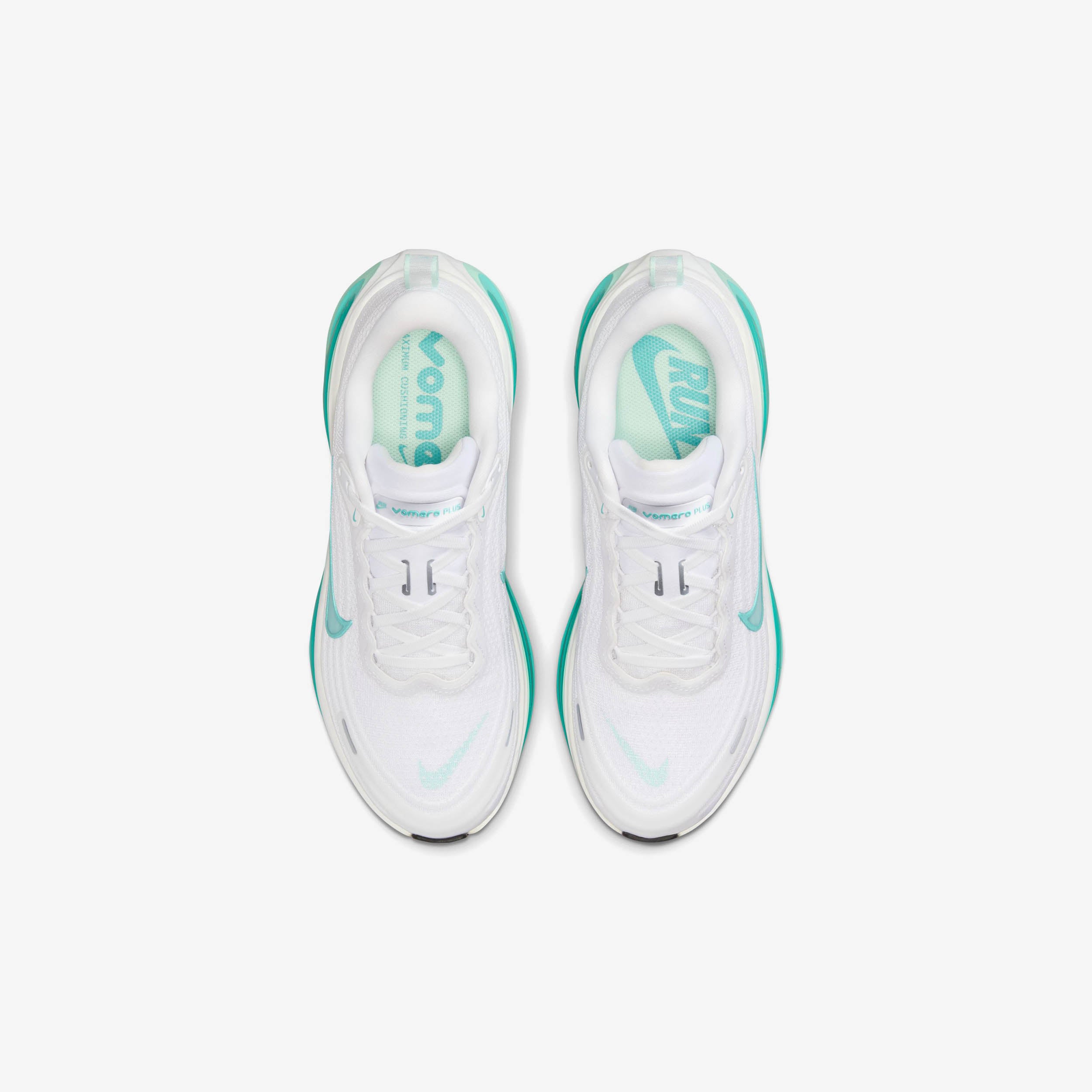 Wmns Vomero Plus