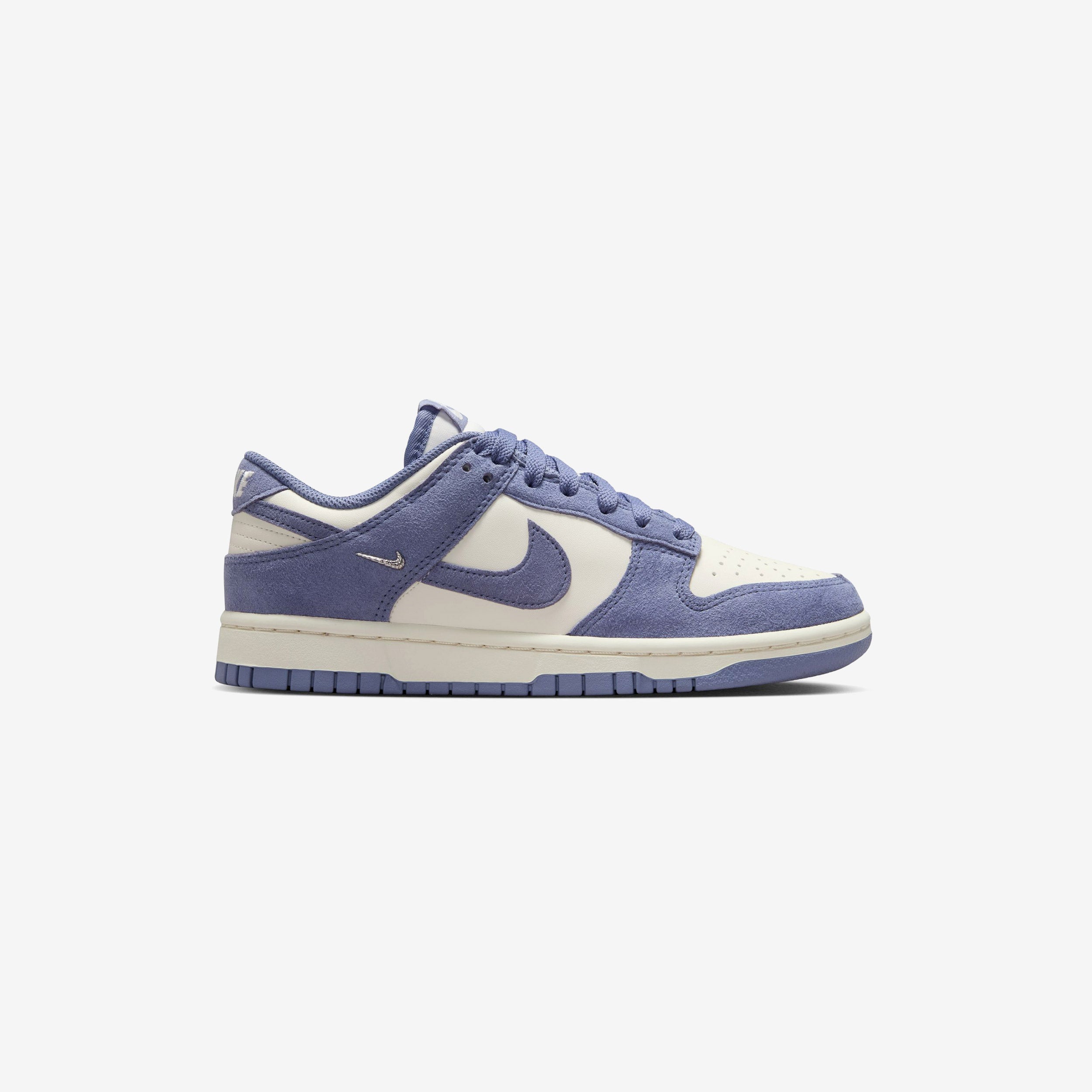 Wmns Dunk Low