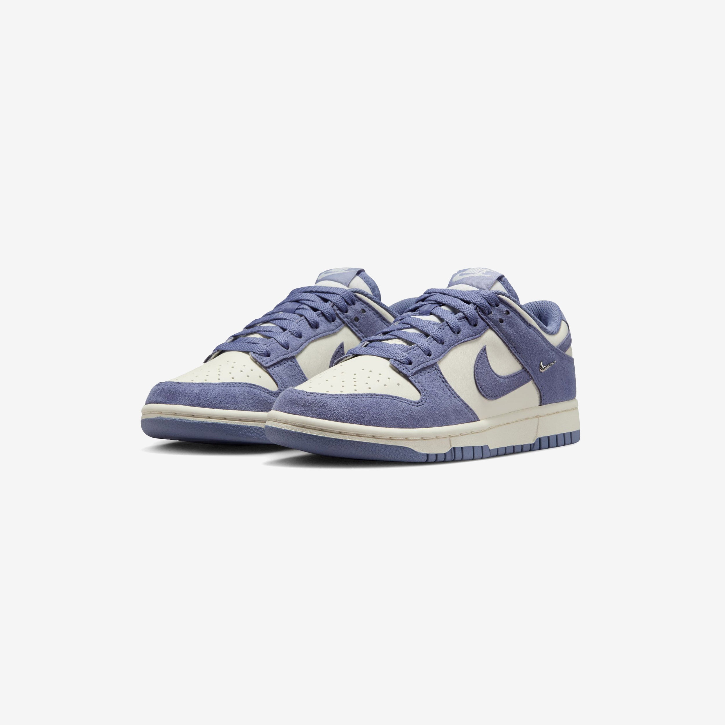 Wmns Dunk Low