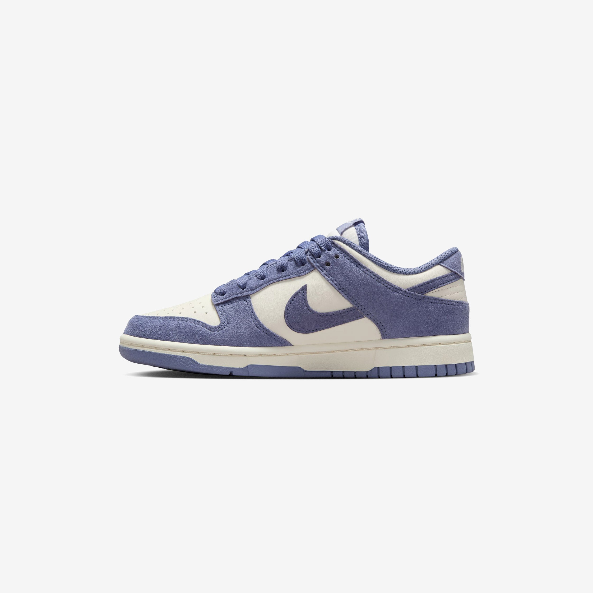 Wmns Dunk Low