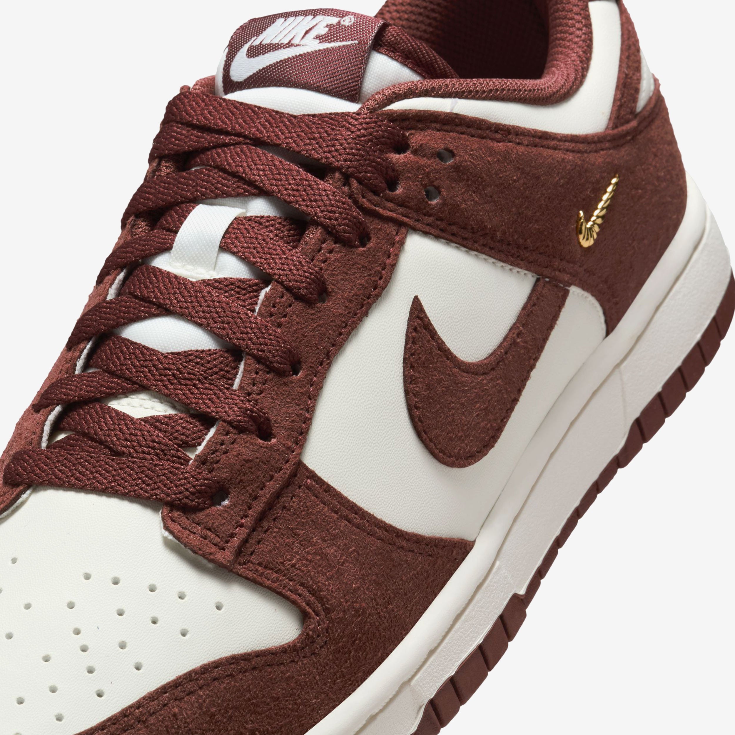 Wmns Dunk Low