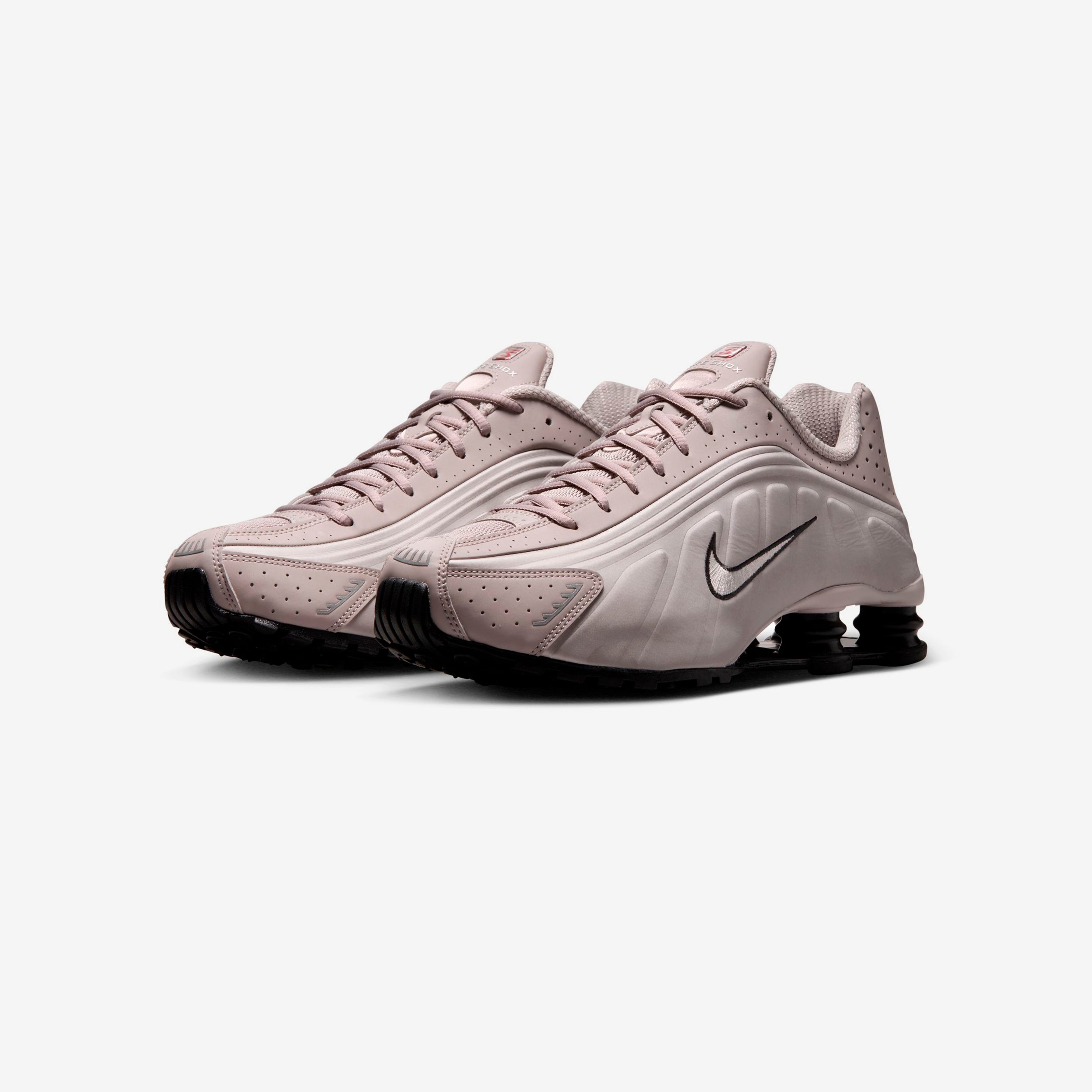 Shox R4