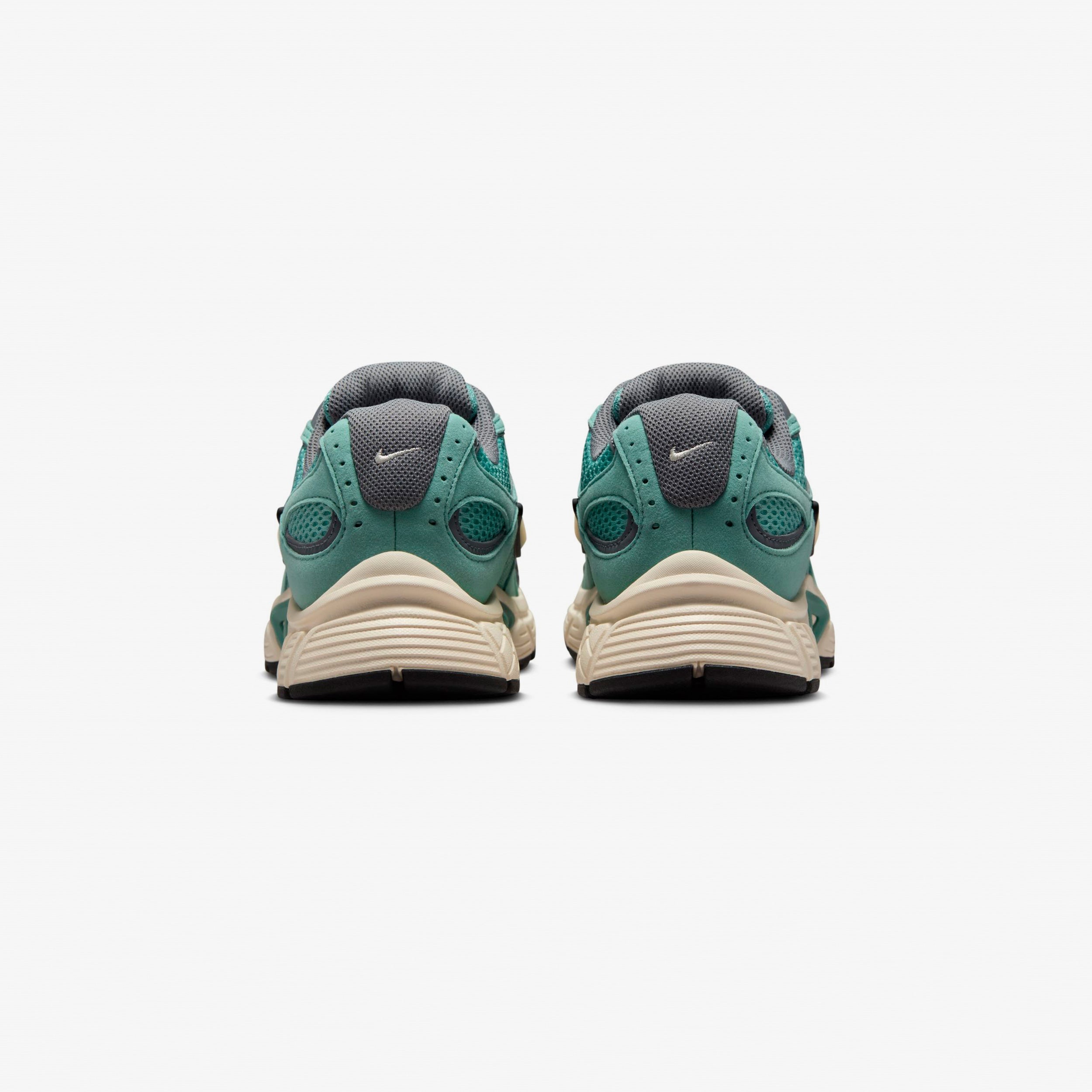 Wmns V5 RNR