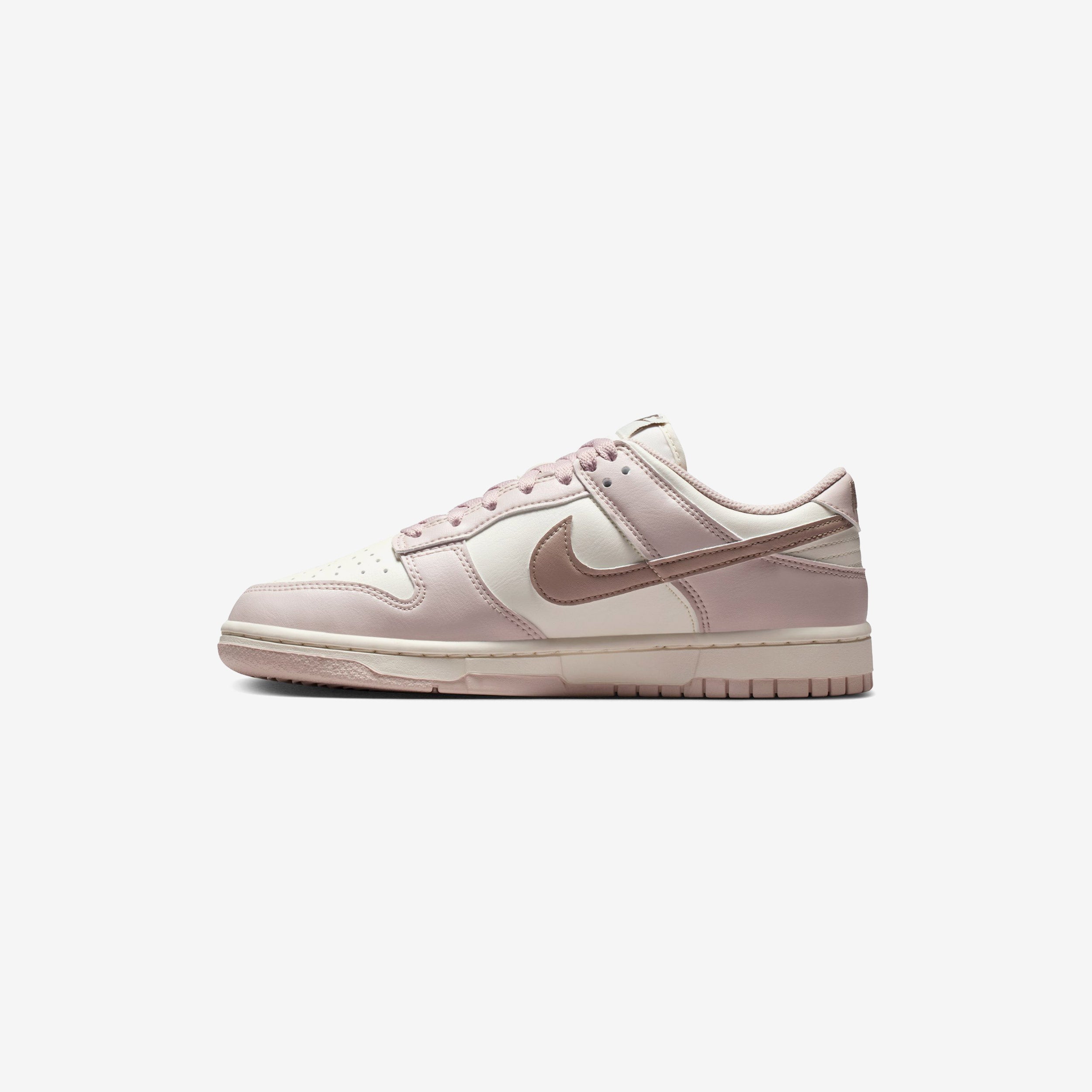 Wmns Dunk Low