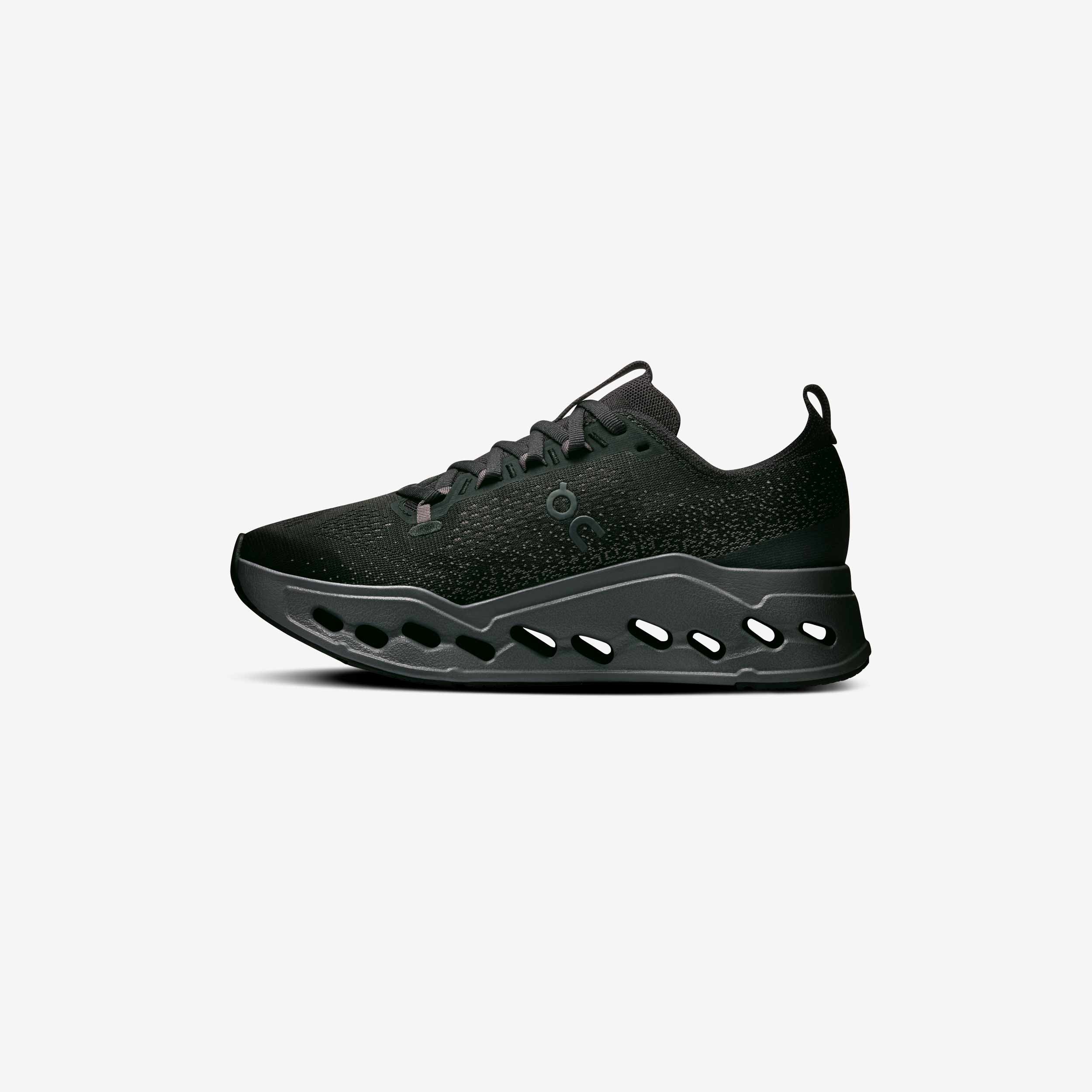 Wmns Cloudsurfer Max