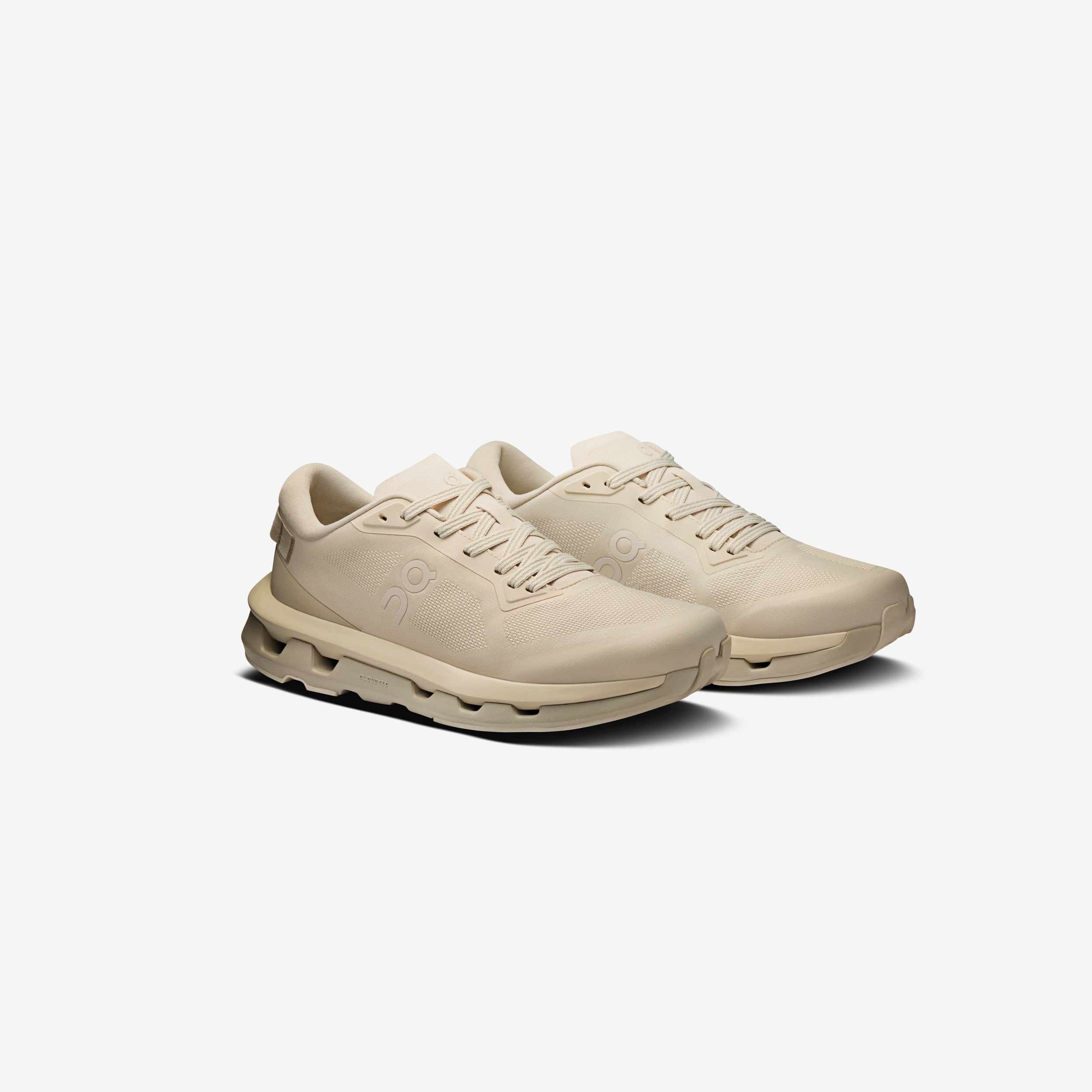 Wmns Cloudzone 1