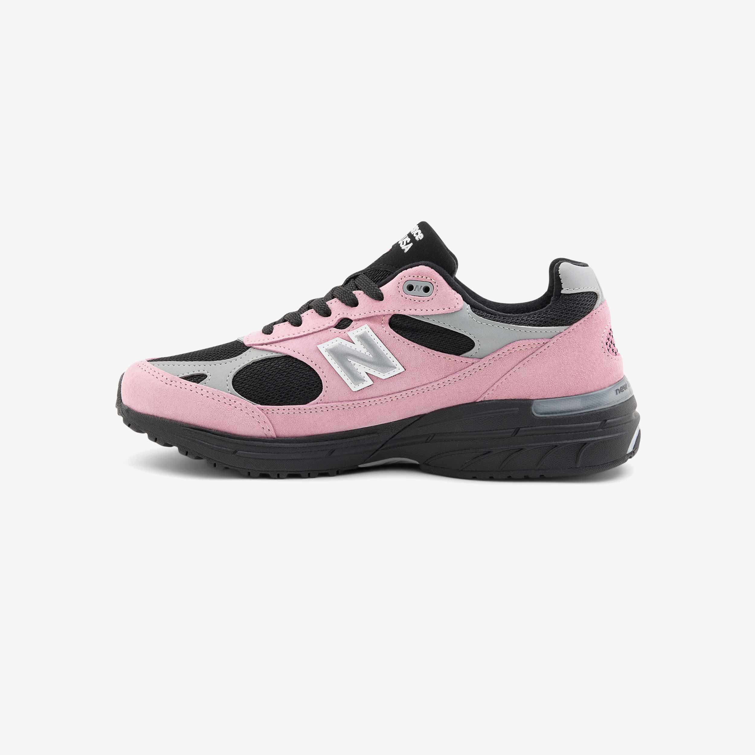 993